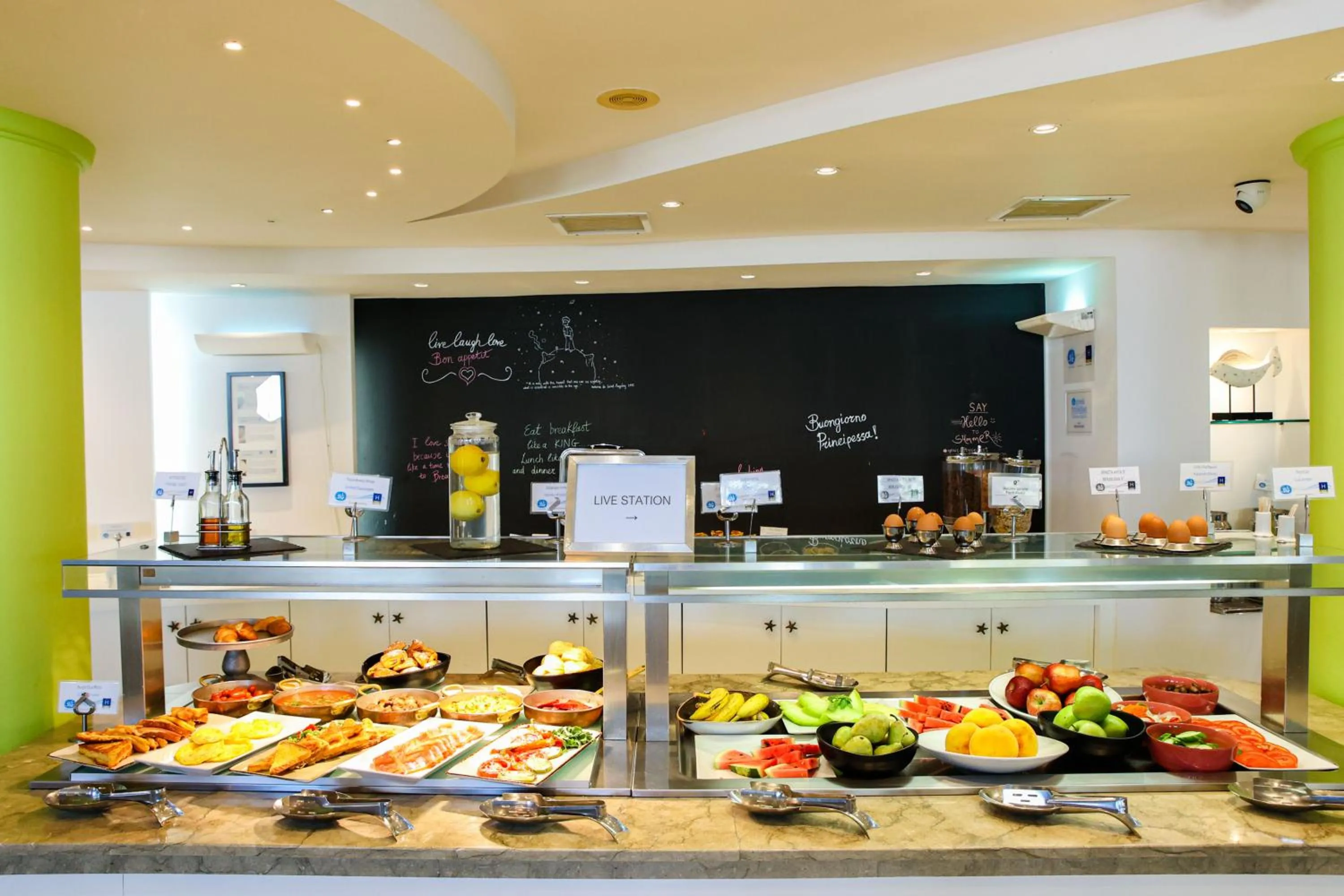 Breakfast in Golden Star City Resort