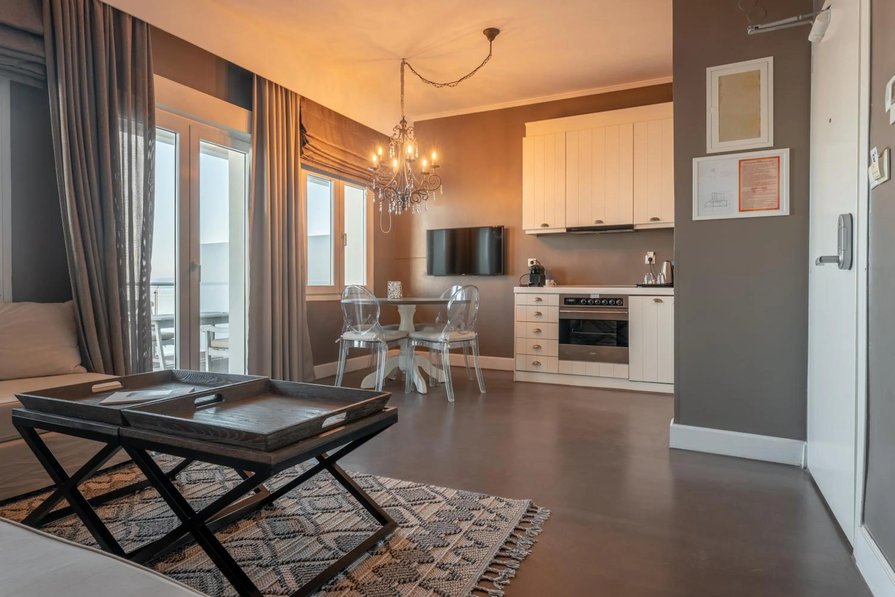 TV and multimedia in Golden Star City Resort