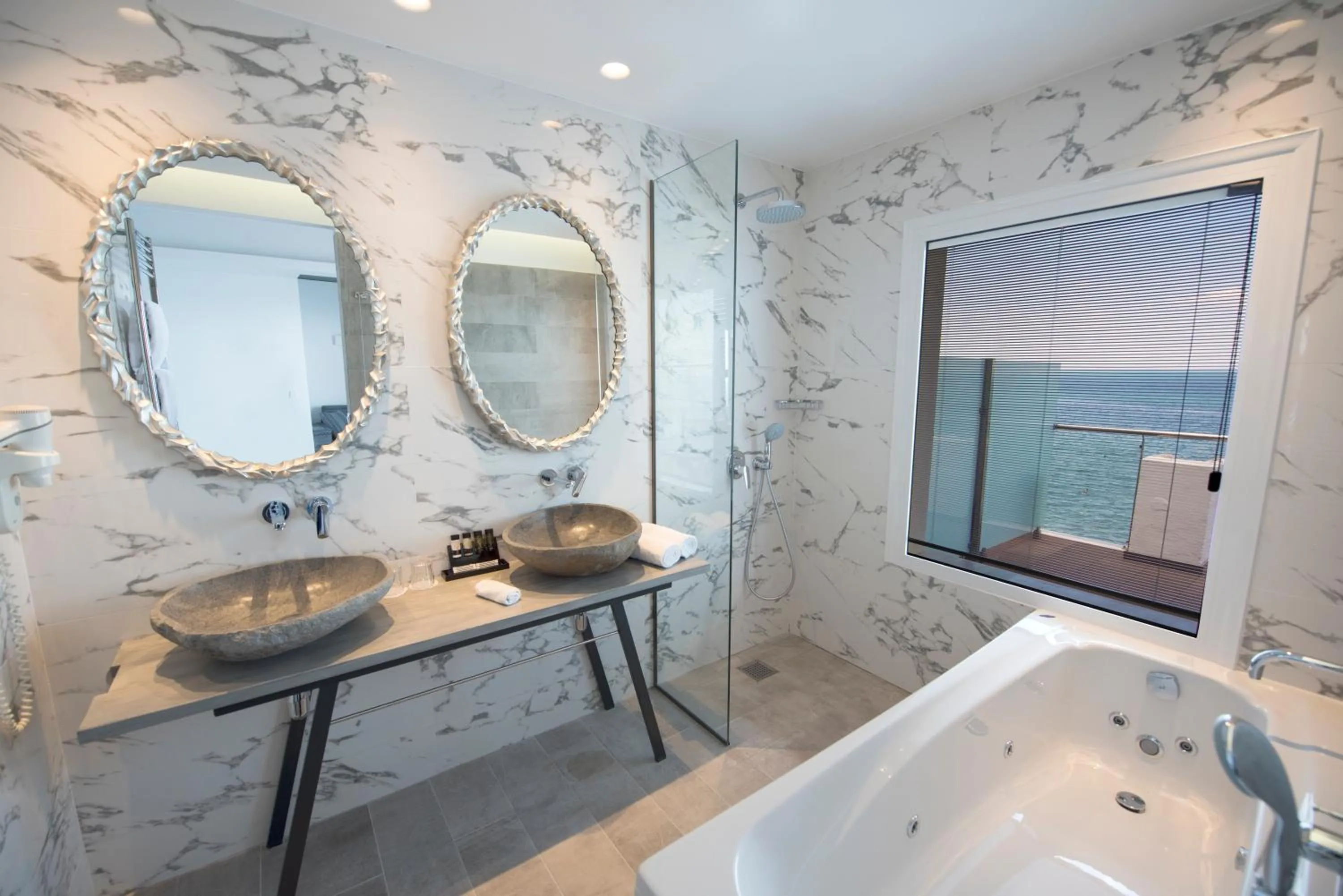 Bathroom in Golden Star City Resort