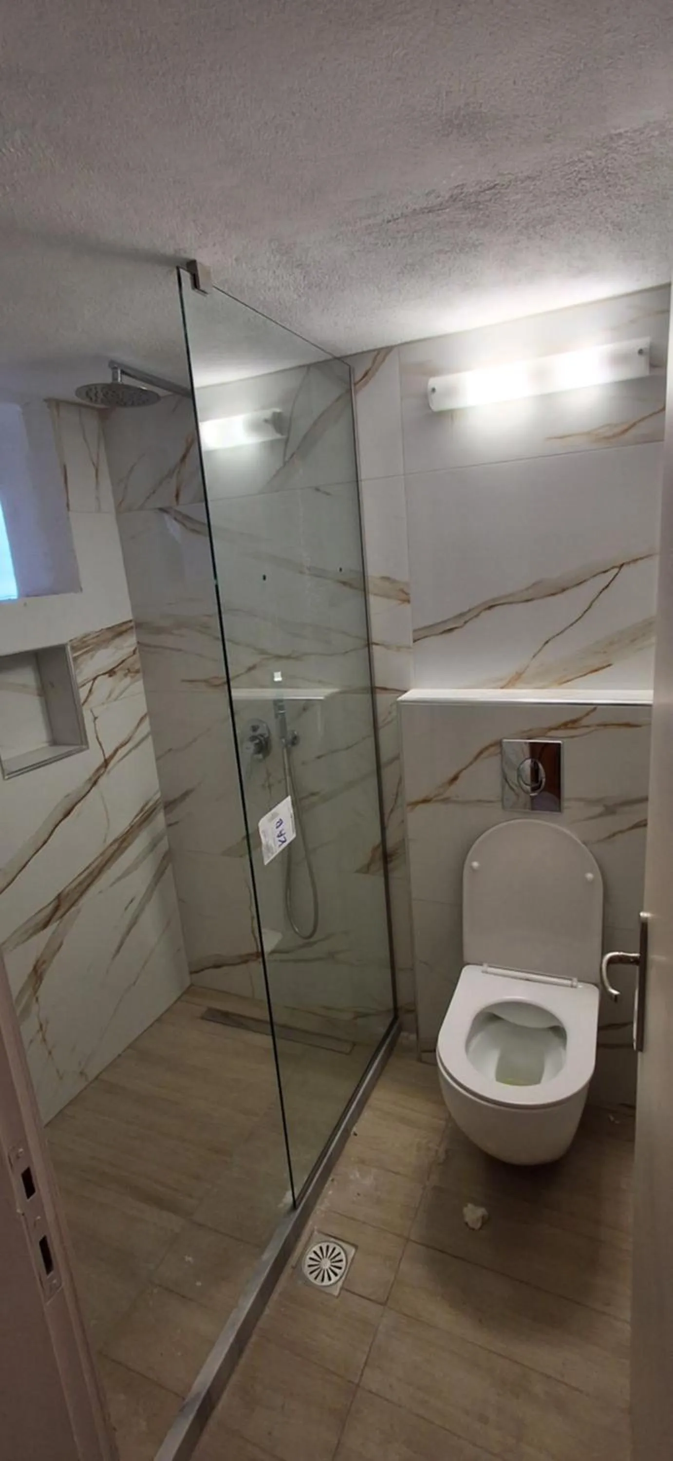 Shower in Villa Kavourakia