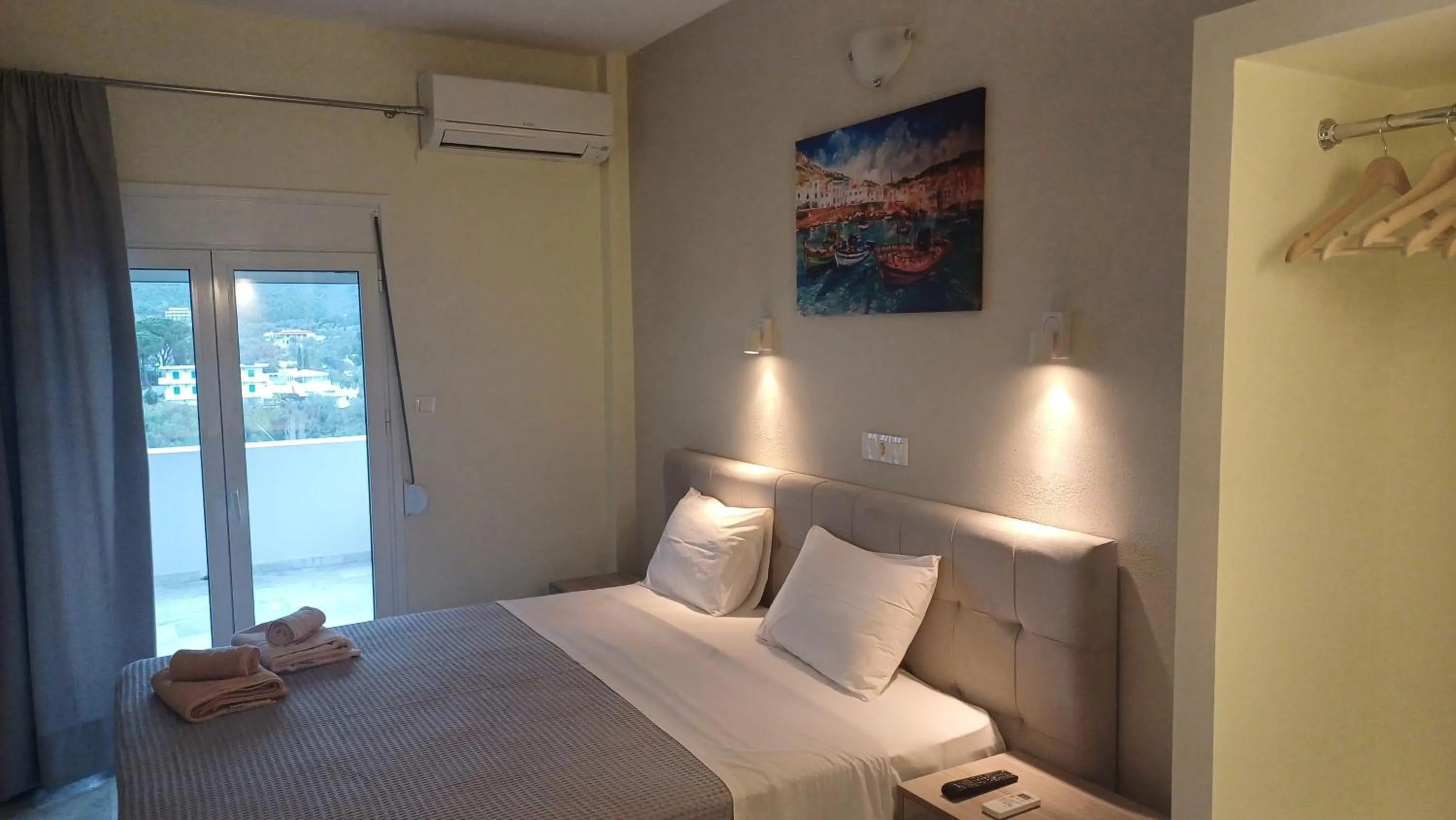 Bed in Villa Kavourakia