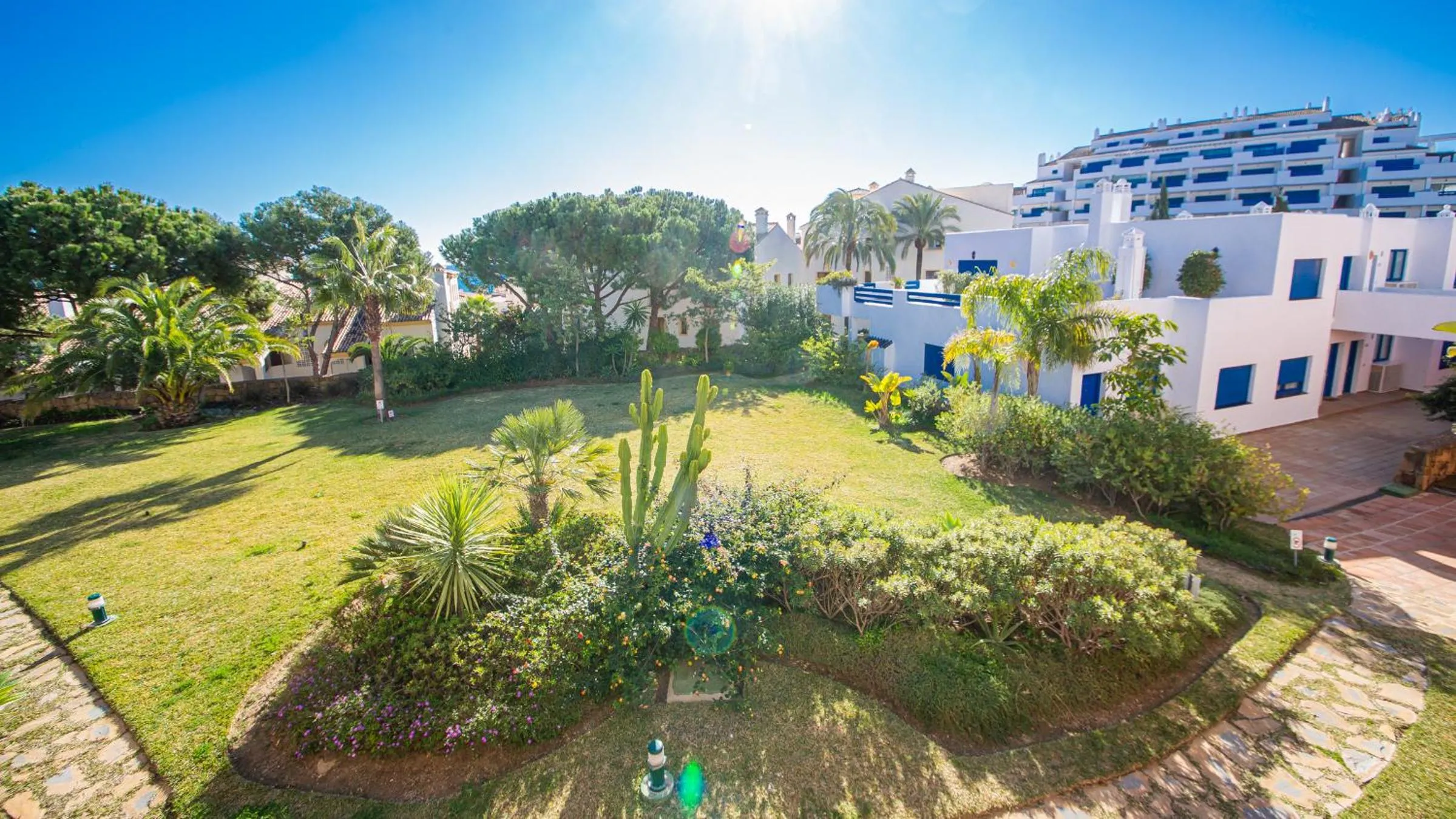 Duquesa Suites 206