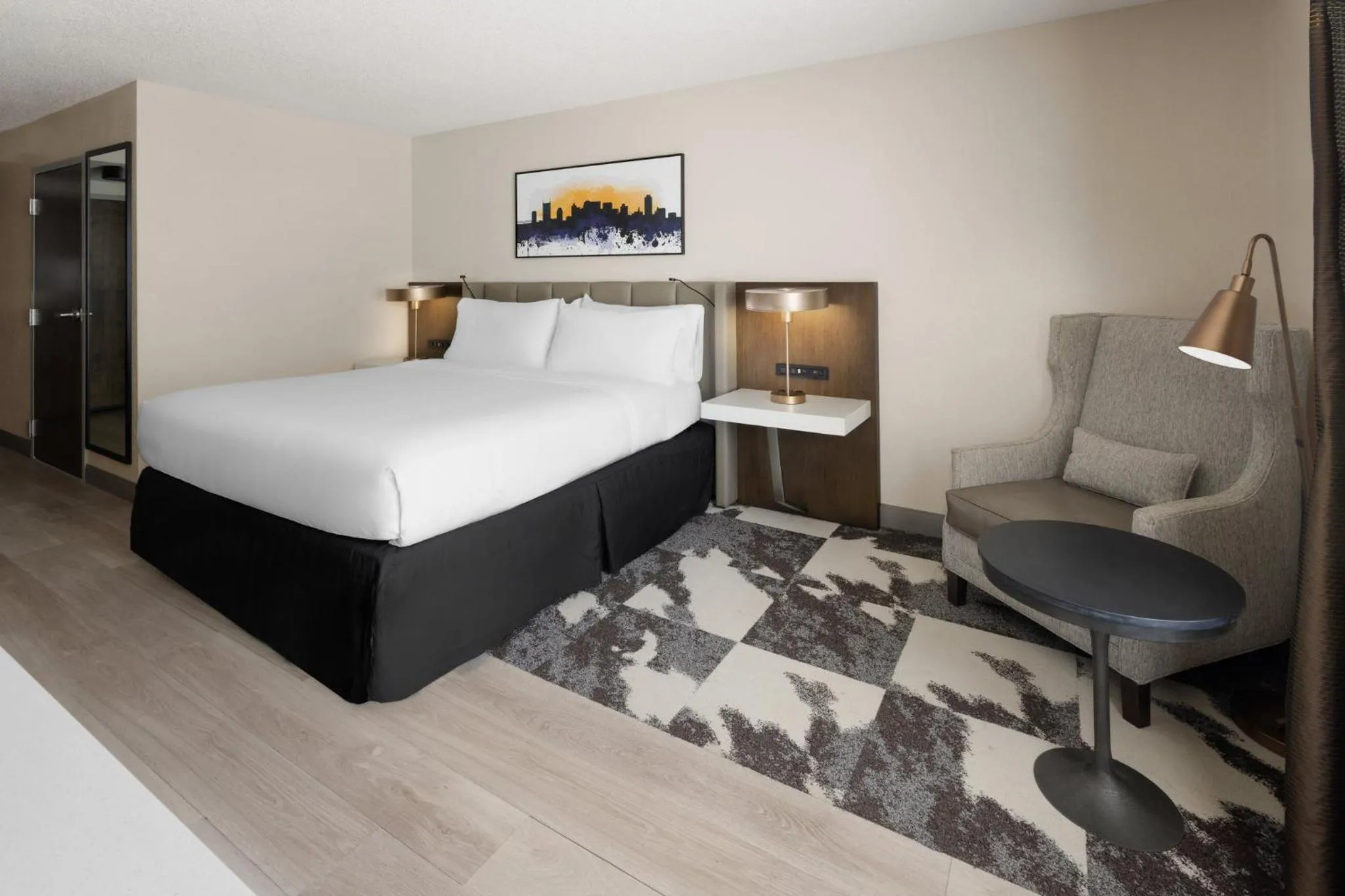 Photo of the whole room, Bed in Crowne Plaza Nashville Airport by IHG