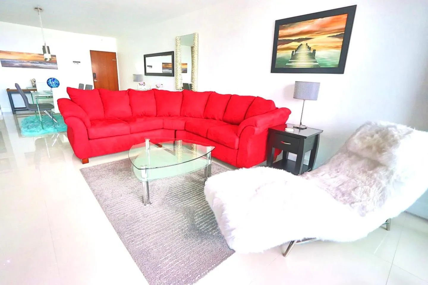 TV and multimedia in Beautiful penthouse condo with stunning views of both ocean and city