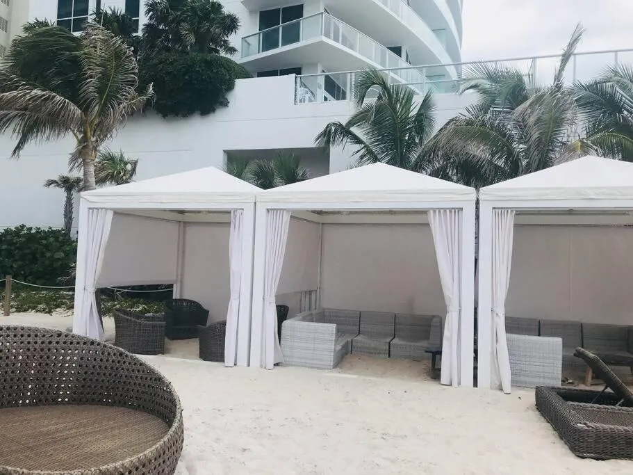 Swimming pool in Beautiful penthouse condo with stunning views of both ocean and city