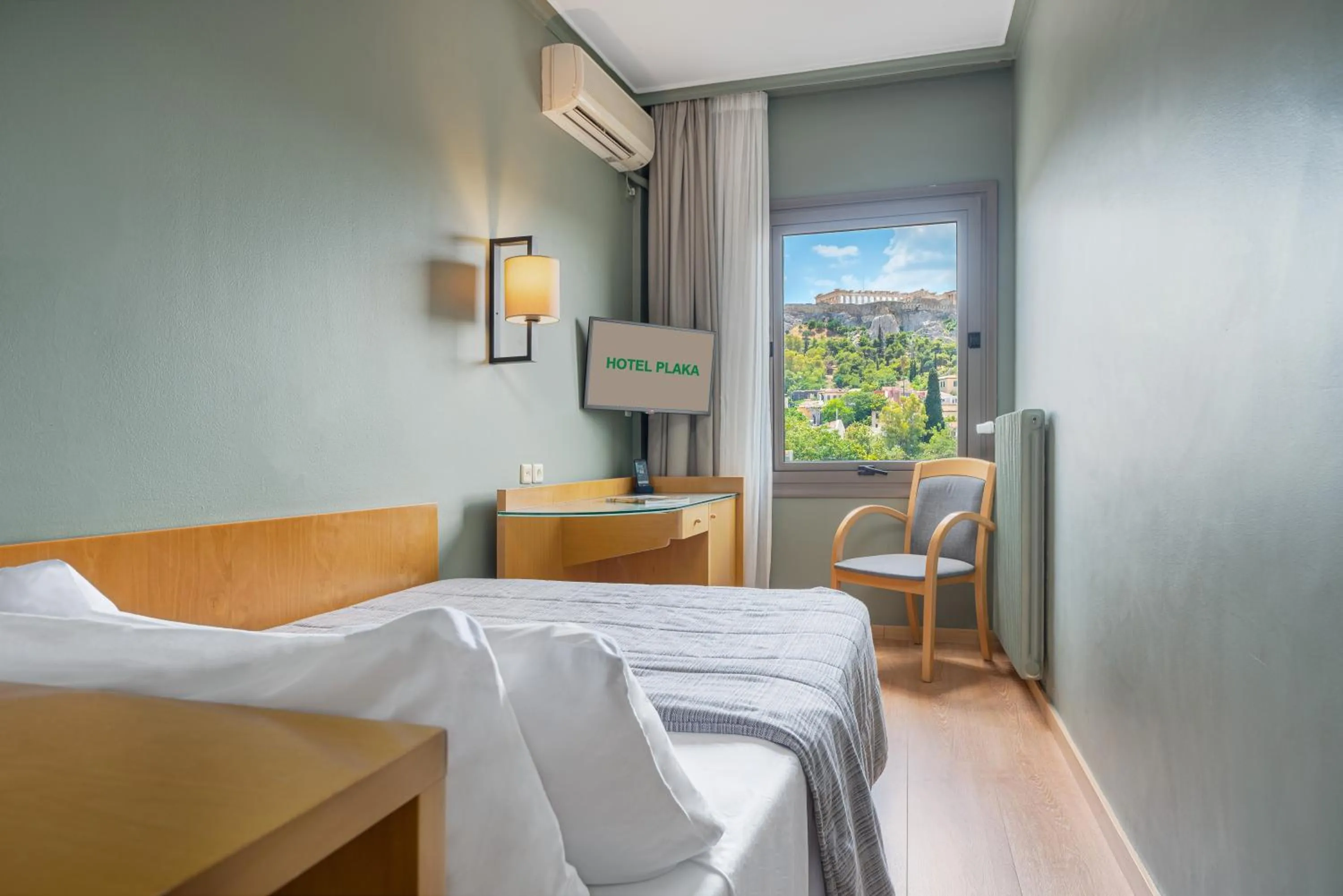 Bedroom, Bed in Plaka Hotel