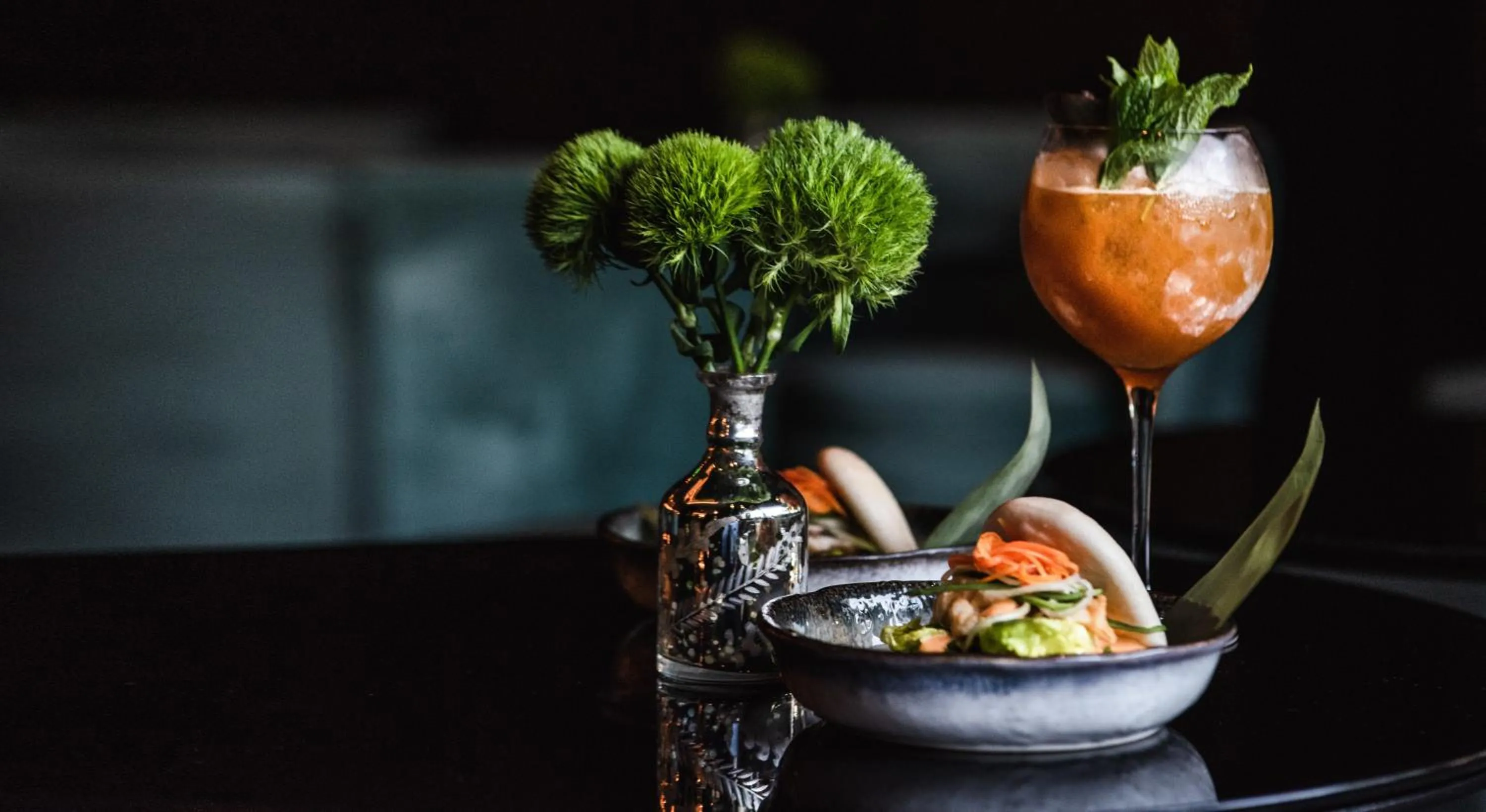 Restaurant/places to eat in Divani Caravel