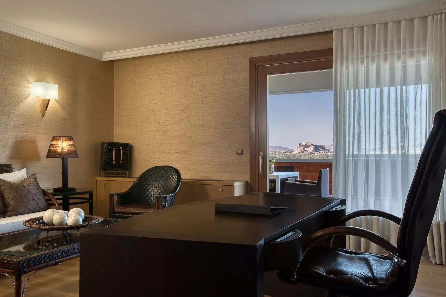 Business facilities in Divani Caravel