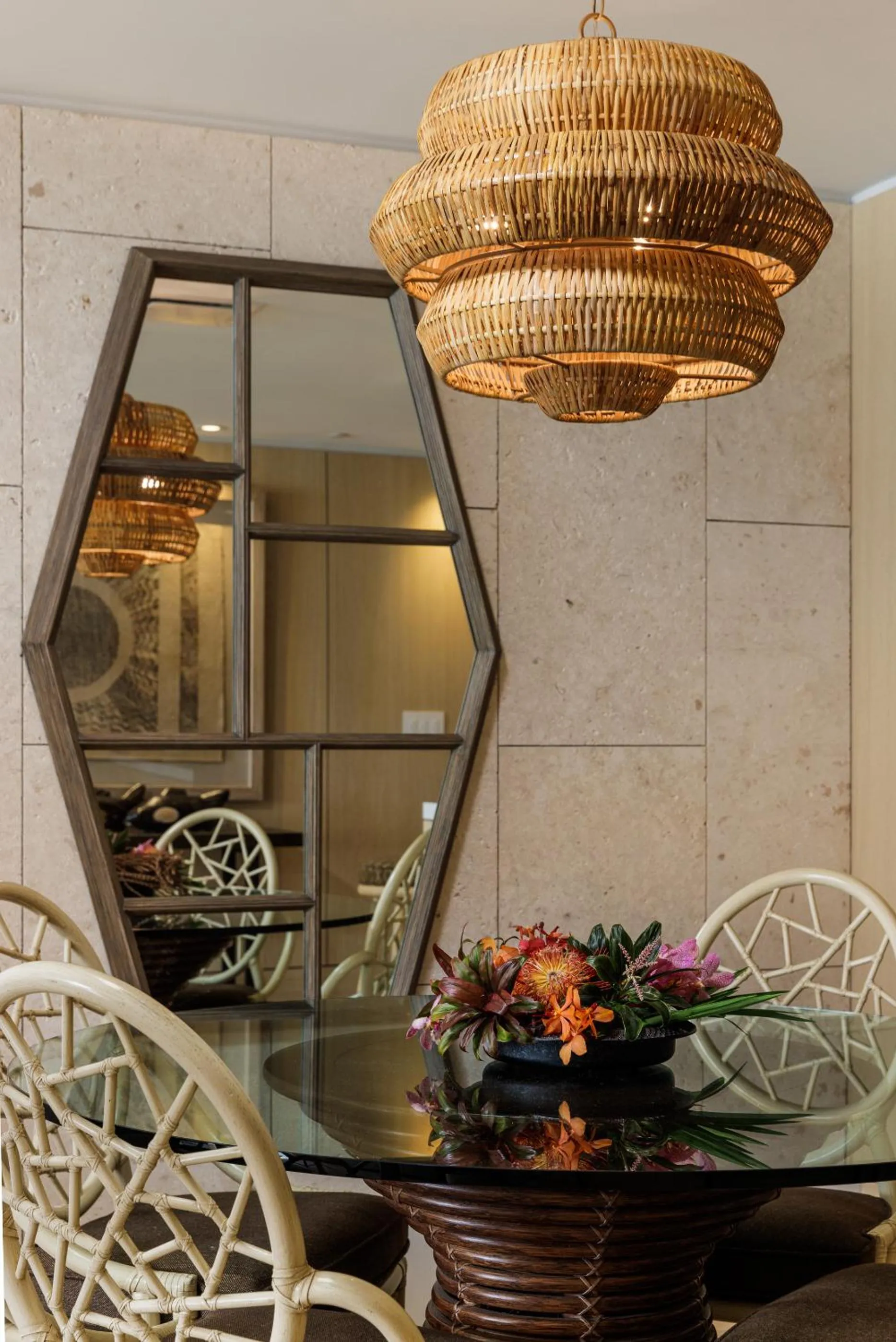 Seating area in Hapuna Beach Residences Condo - Luxury Redefined - Oceanfront