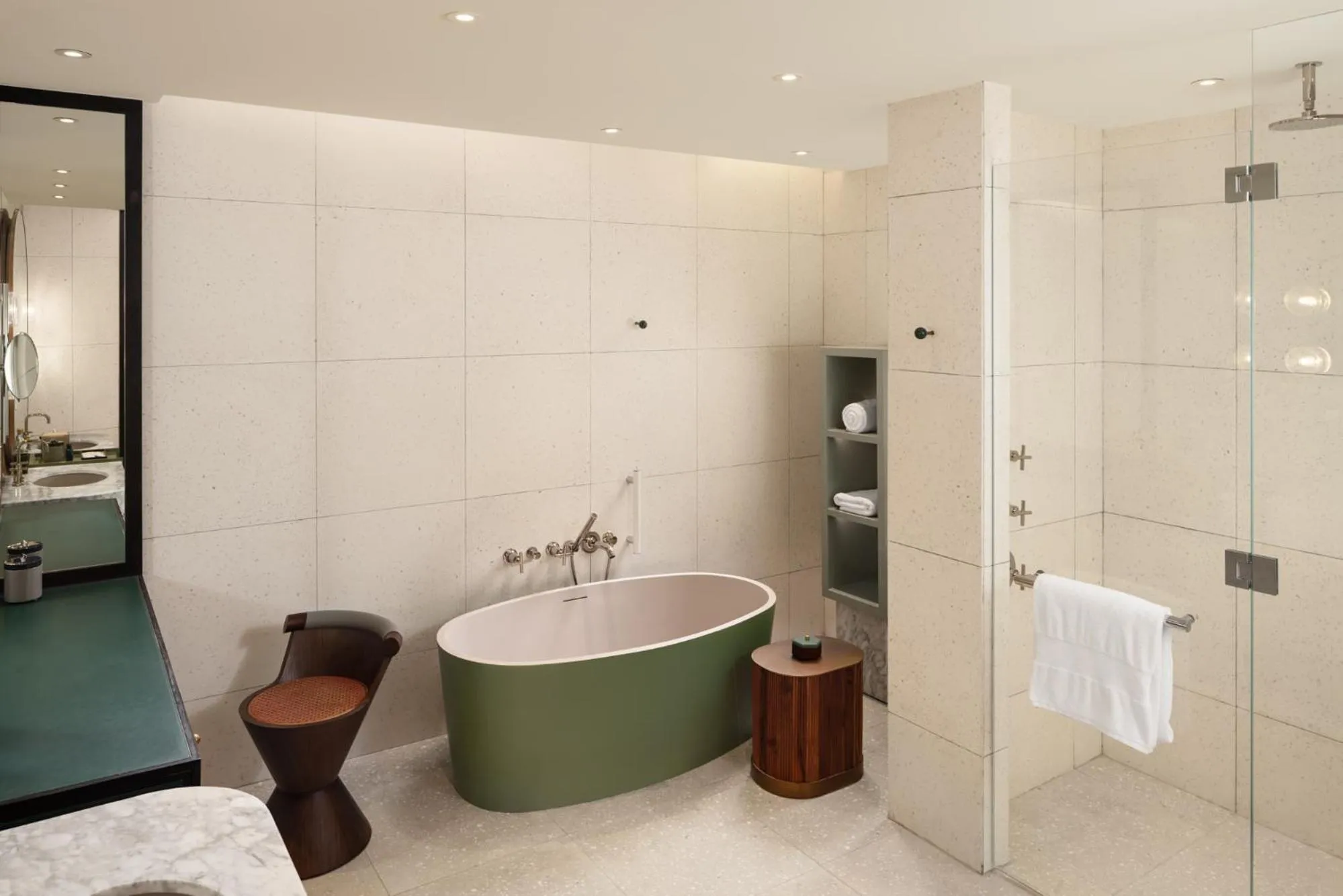 Bath in New World Hoiana Beach Resort