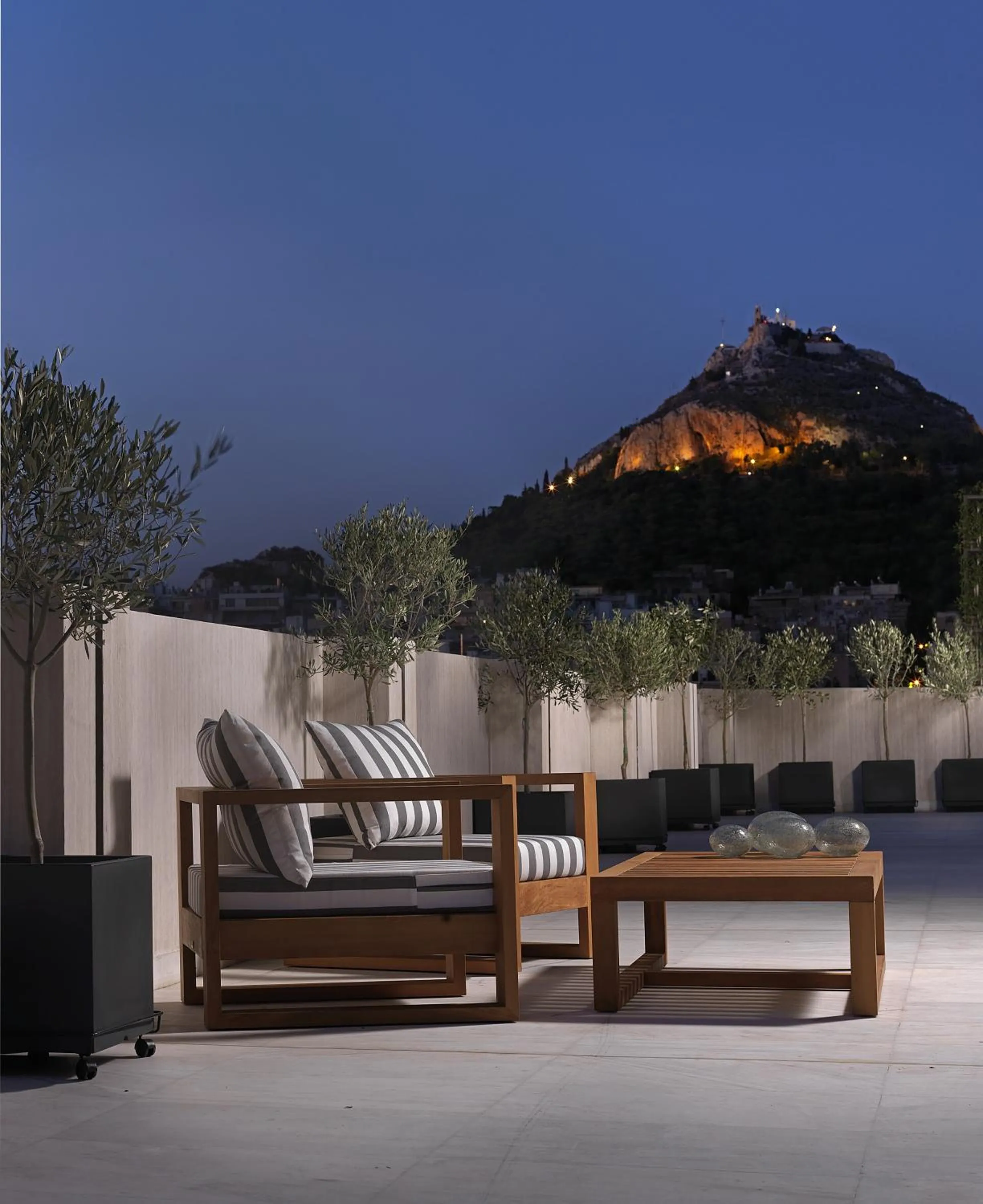 Night in NJV Athens Plaza