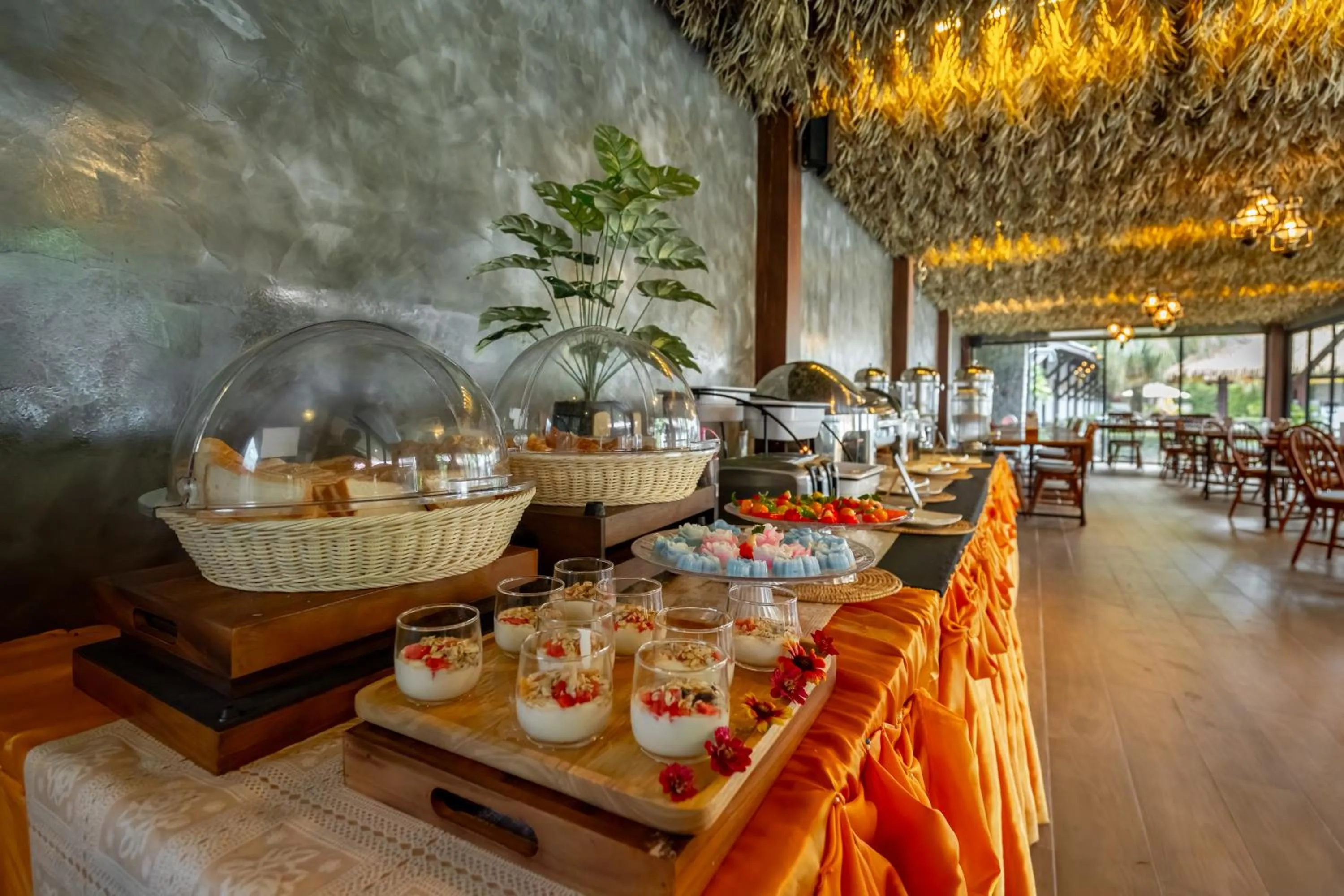 Restaurant/places to eat in Malabar Pool Villa Phuket