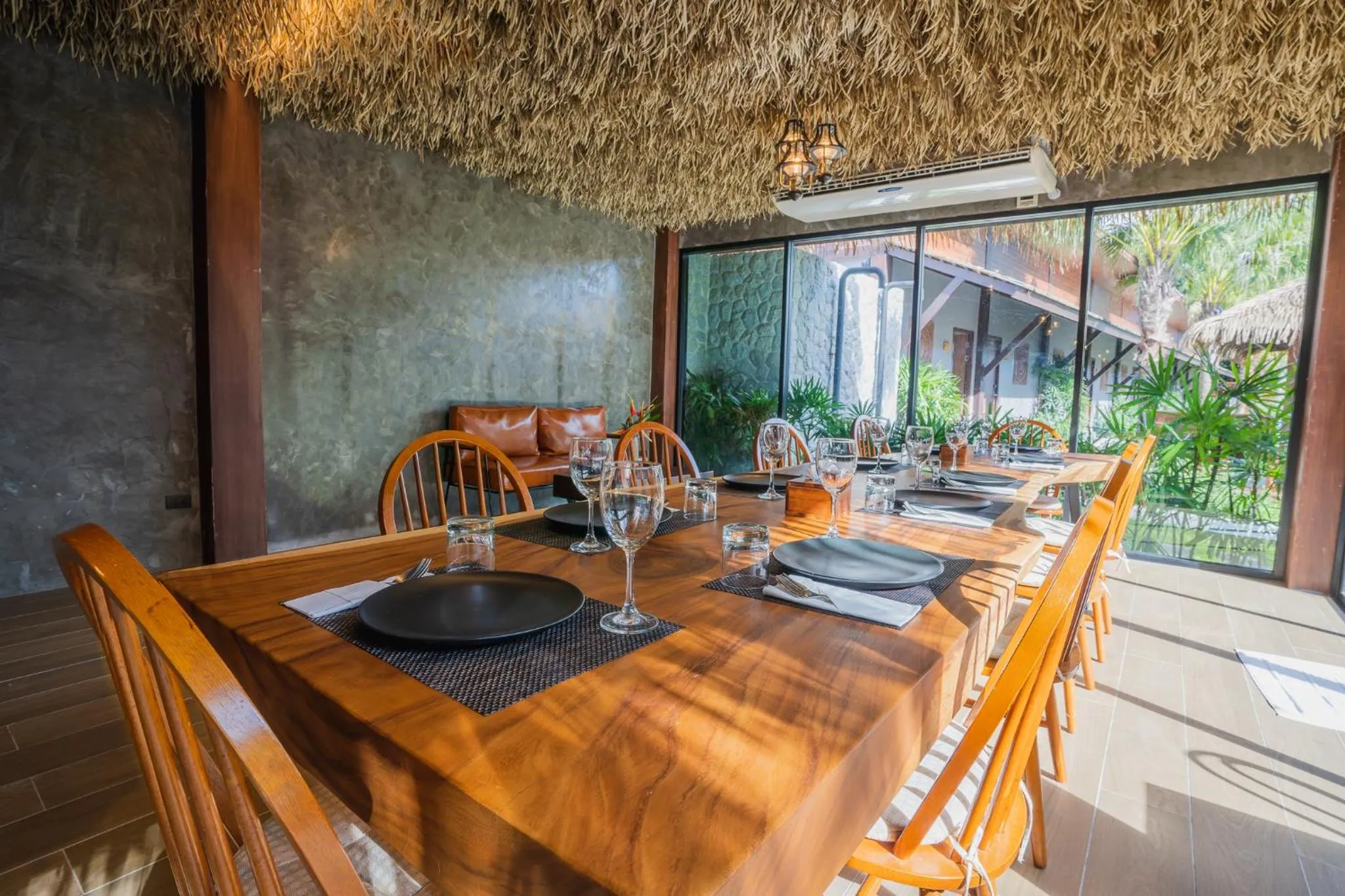 Restaurant/places to eat in Malabar Pool Villa Phuket