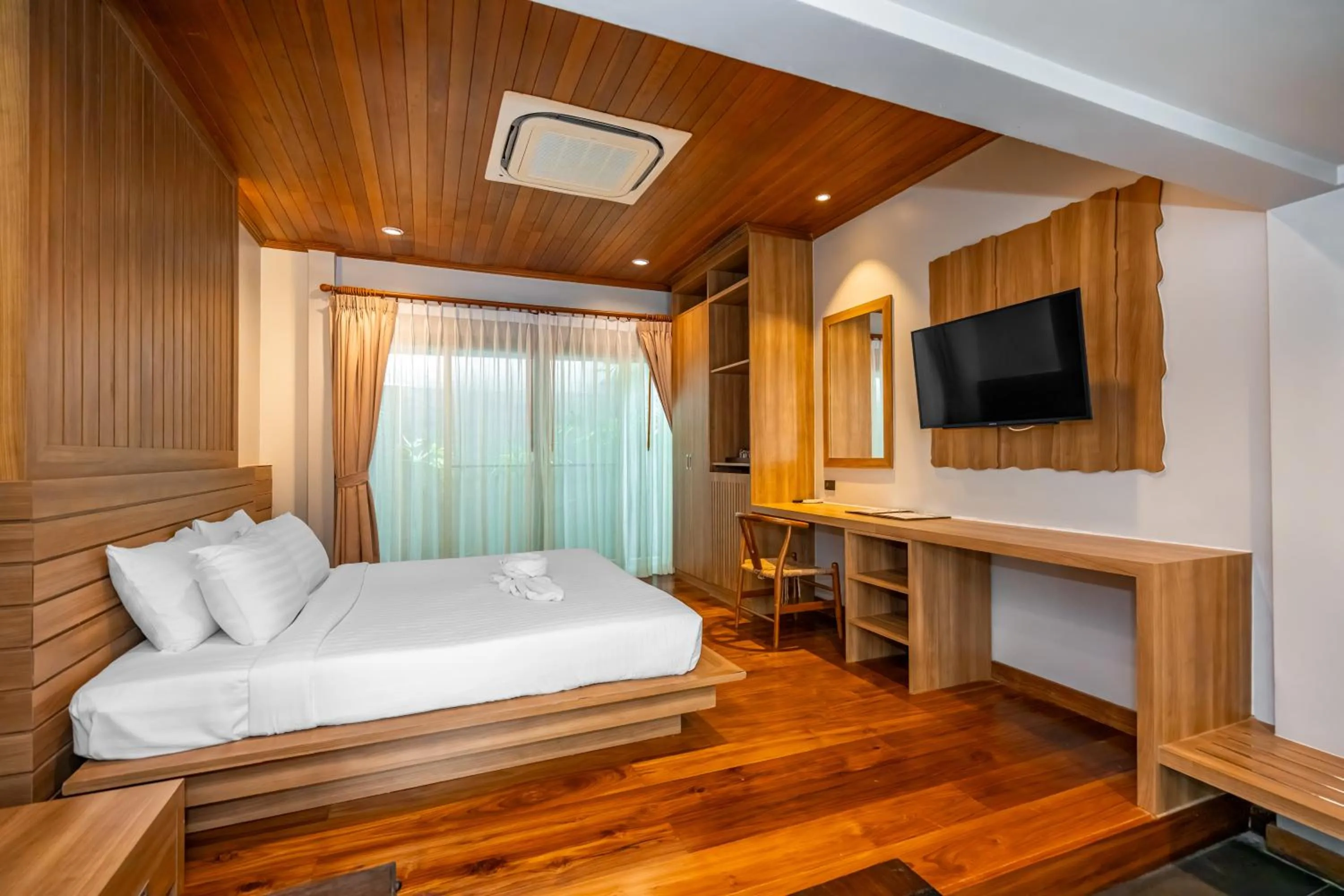 Bed in Malabar Pool Villa Phuket