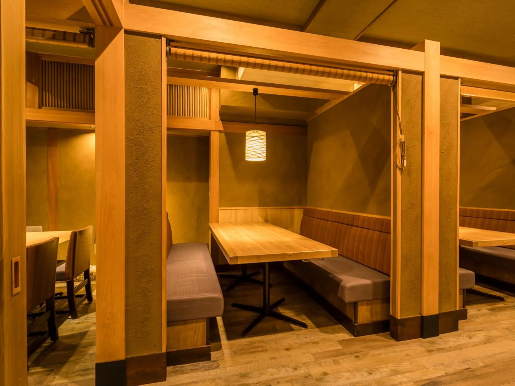 Restaurant/places to eat, Bed in Japanese Onsen Ryokan Kohakuen