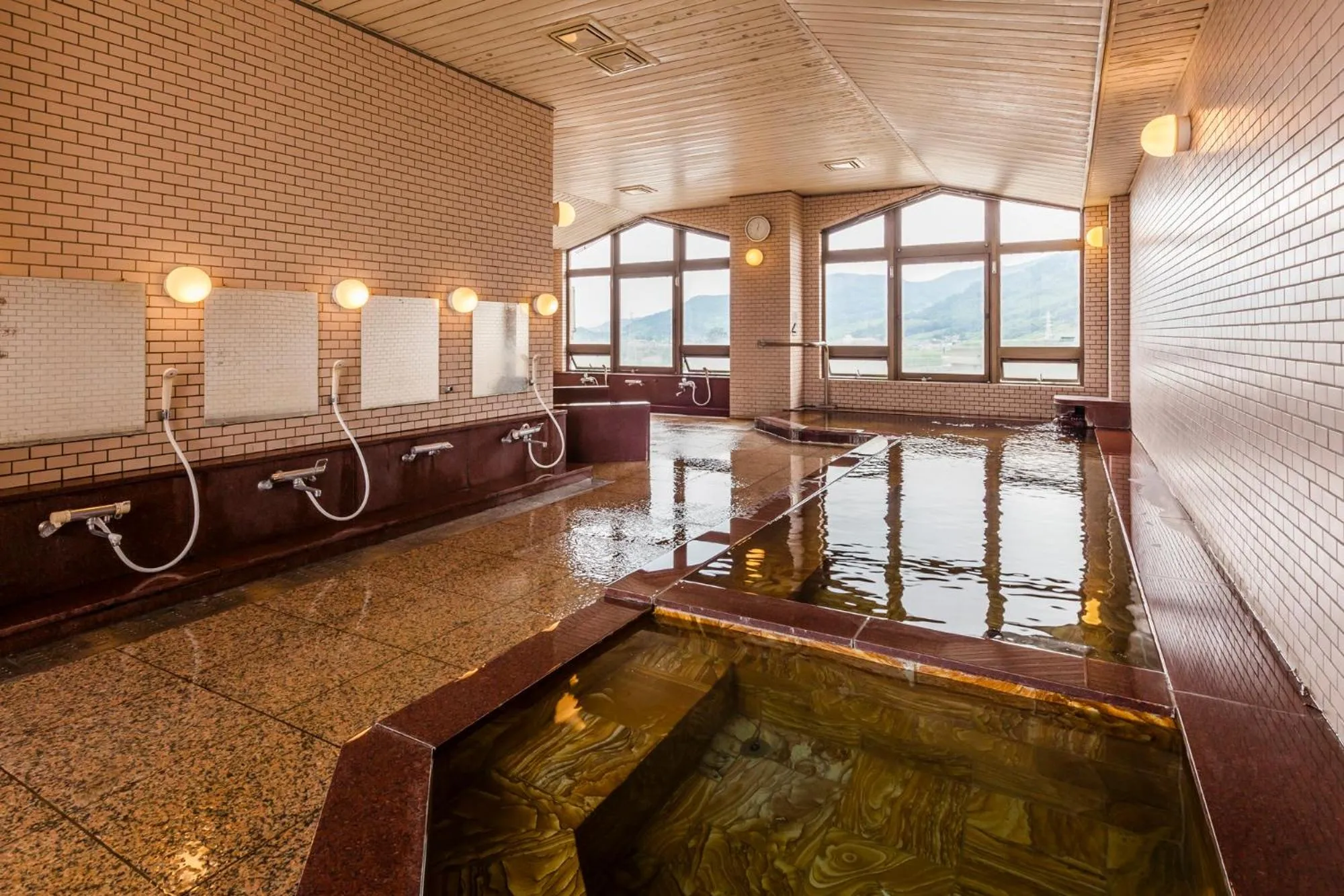 Hot Spring Bath in Japanese Onsen Ryokan Kohakuen