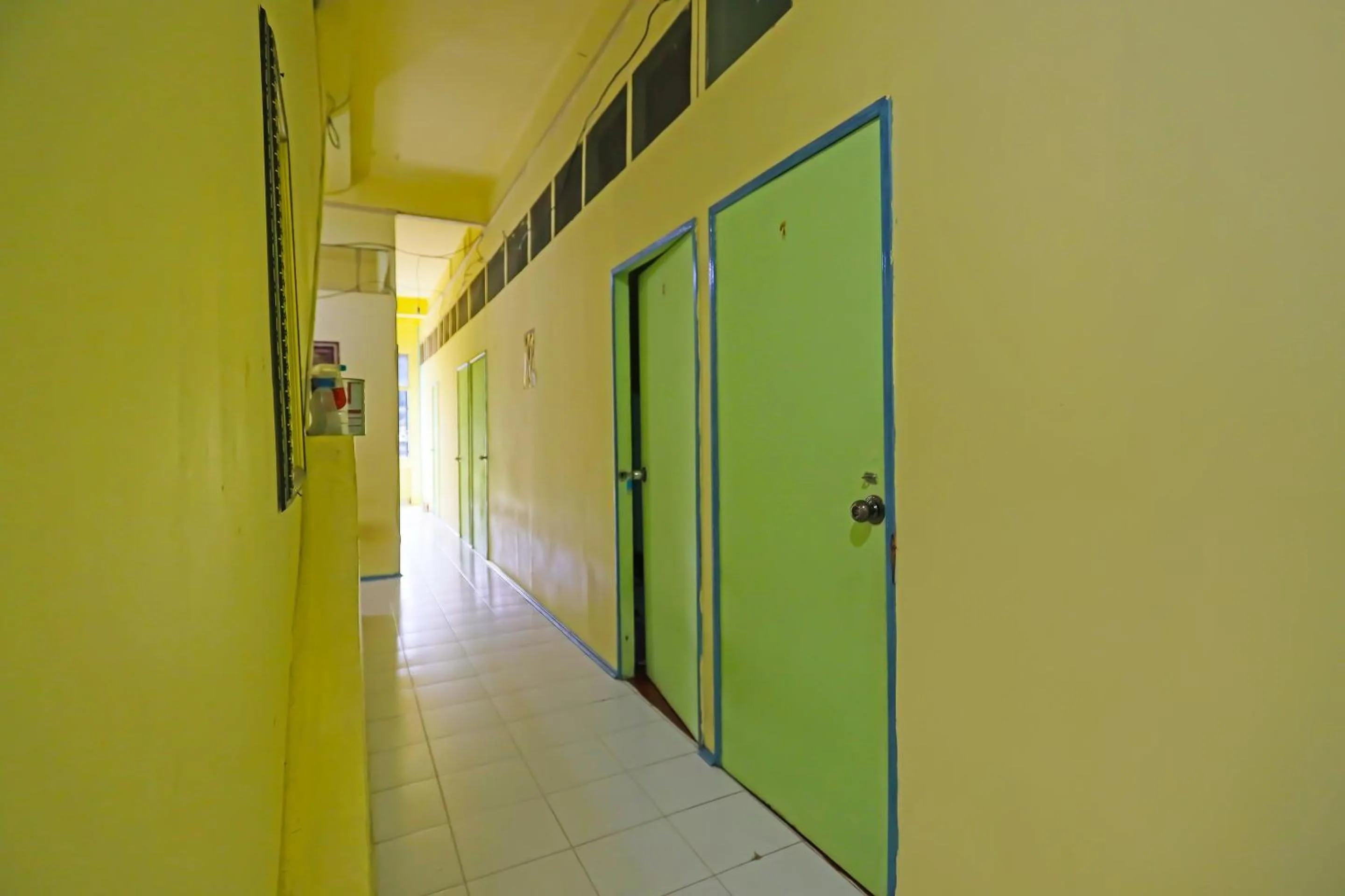 Lobby or reception in Hotel O Penginapan LorraNearPasar Oleh Oleh