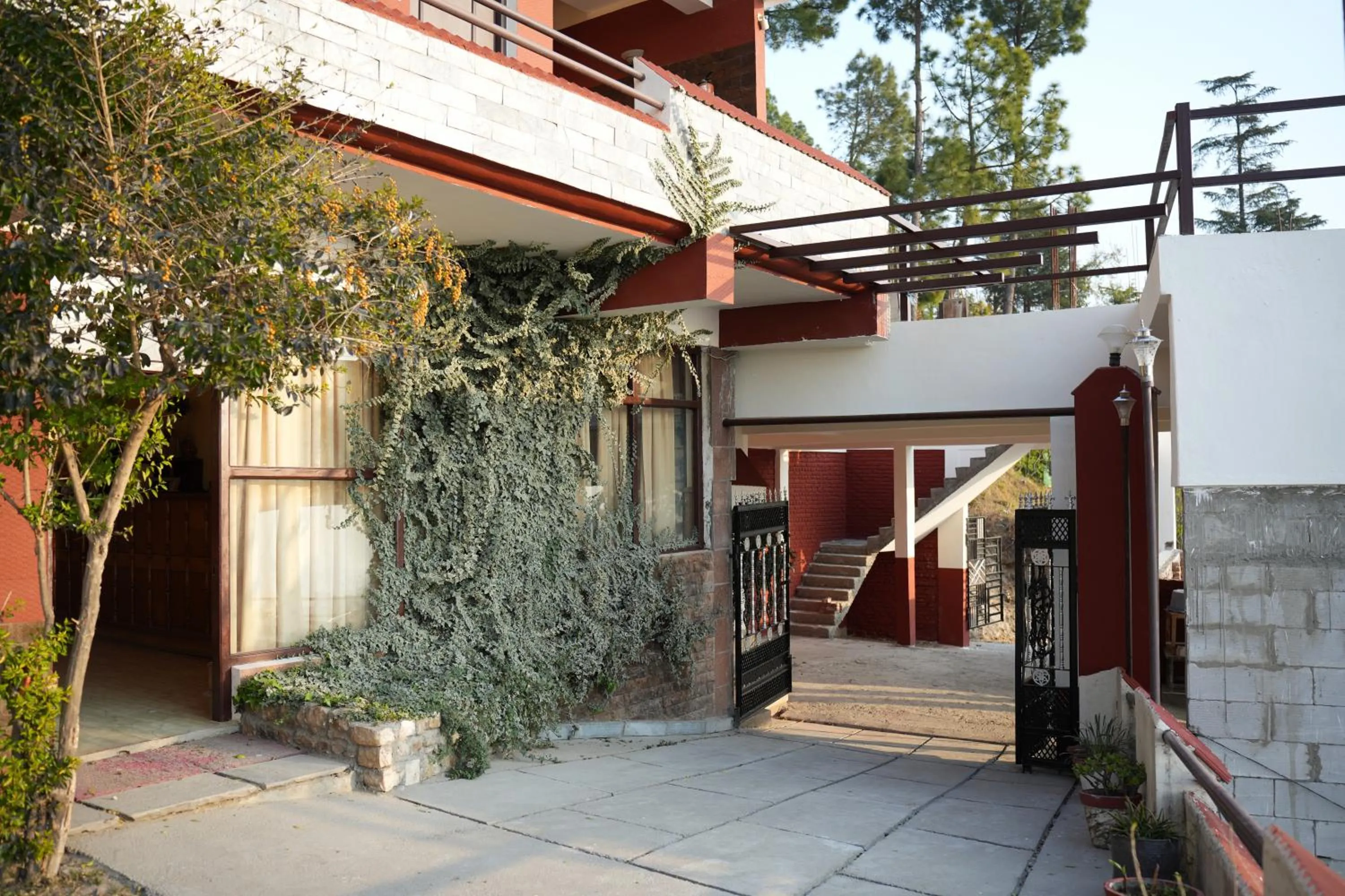 Facade/entrance in The Hill Paradise