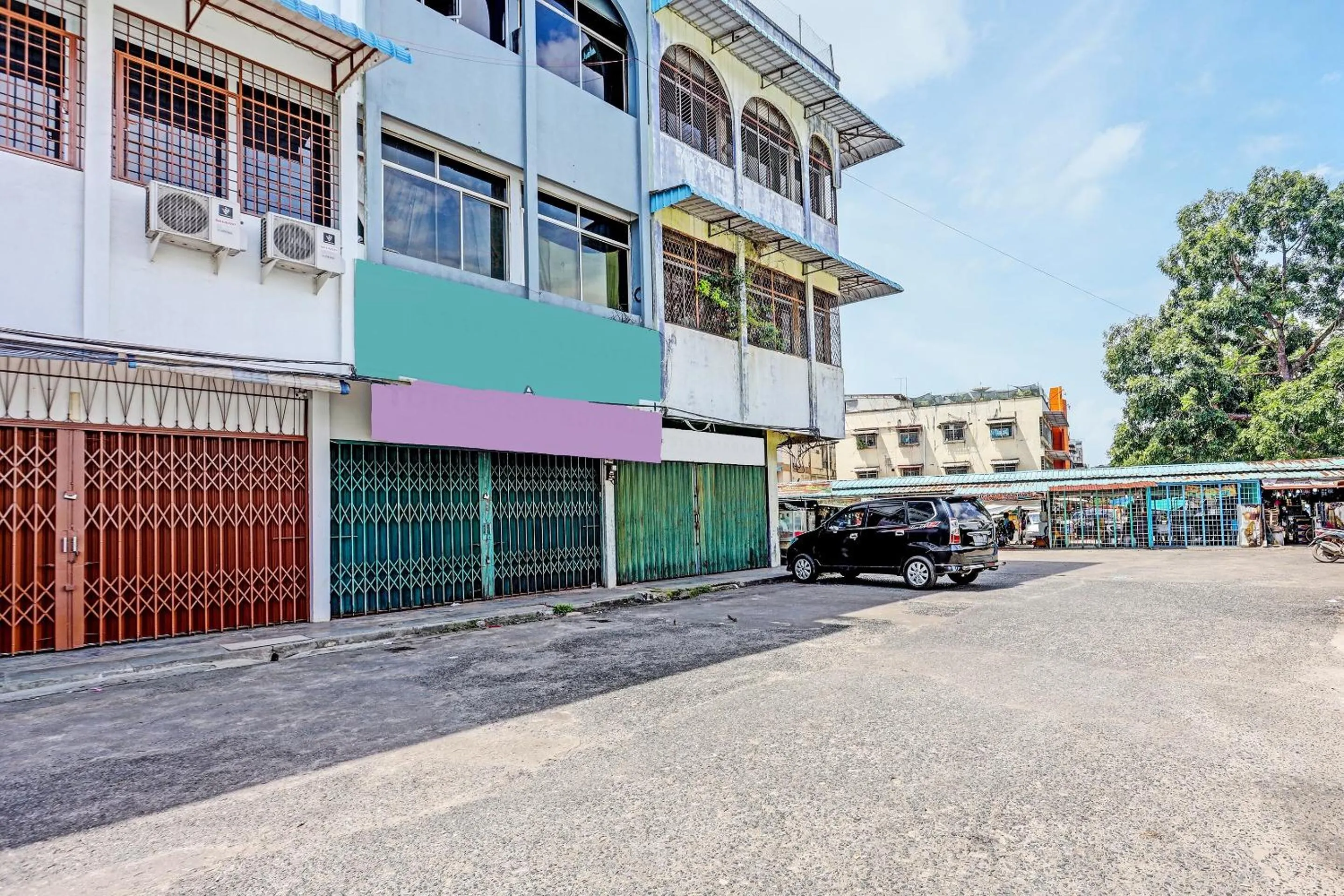 Facade/entrance in Hotel O Hana StayNearNagoya Hill Mall
