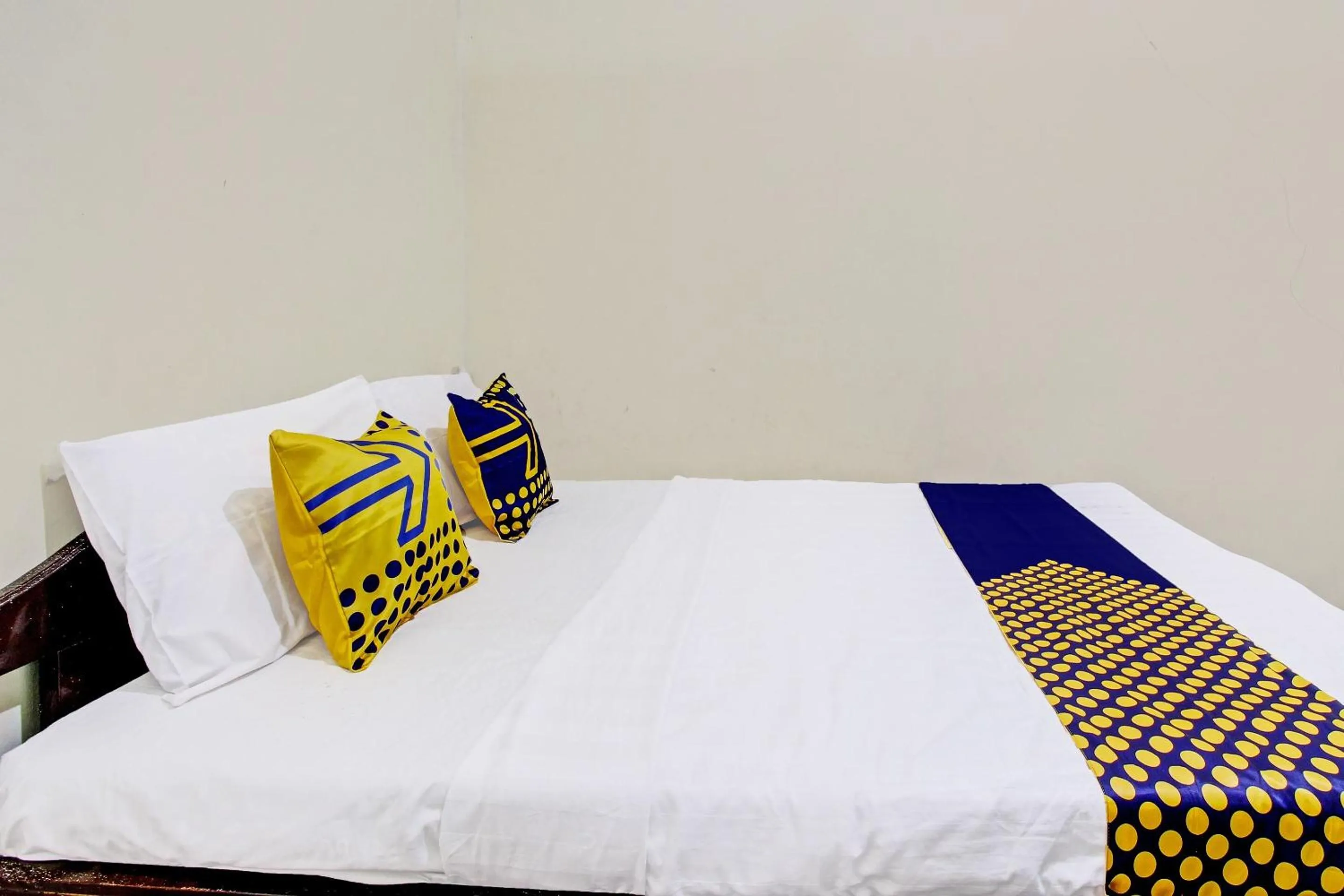 Bedroom in Hotel O Sari Laut