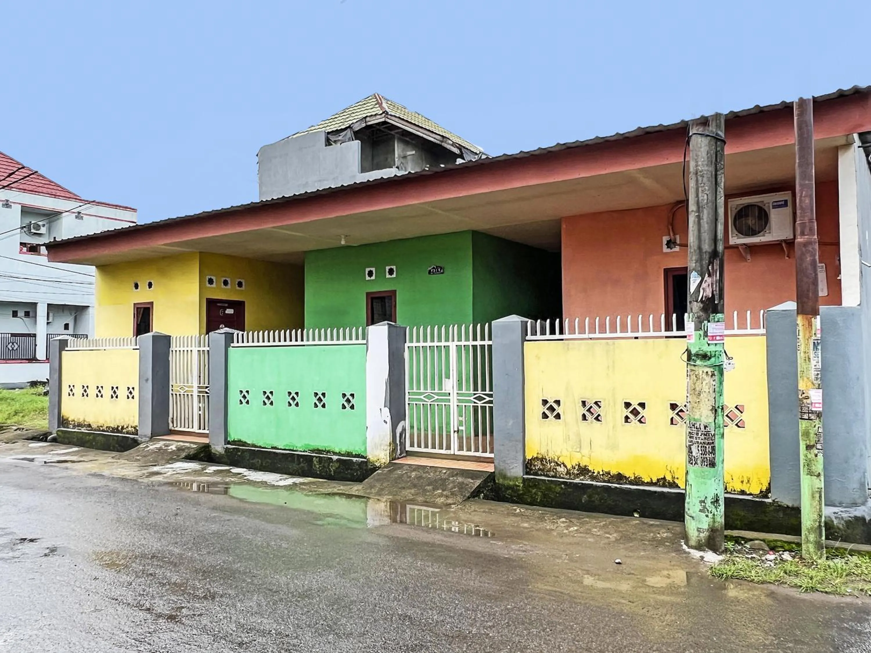 Property building in Hotel O Pondok Cahaya