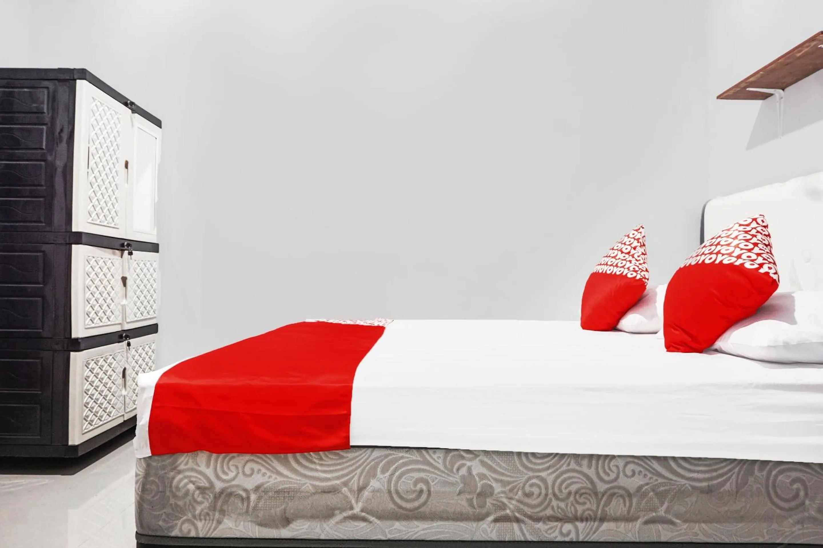 Bedroom, Bed in Hotel O Pondok Cahaya