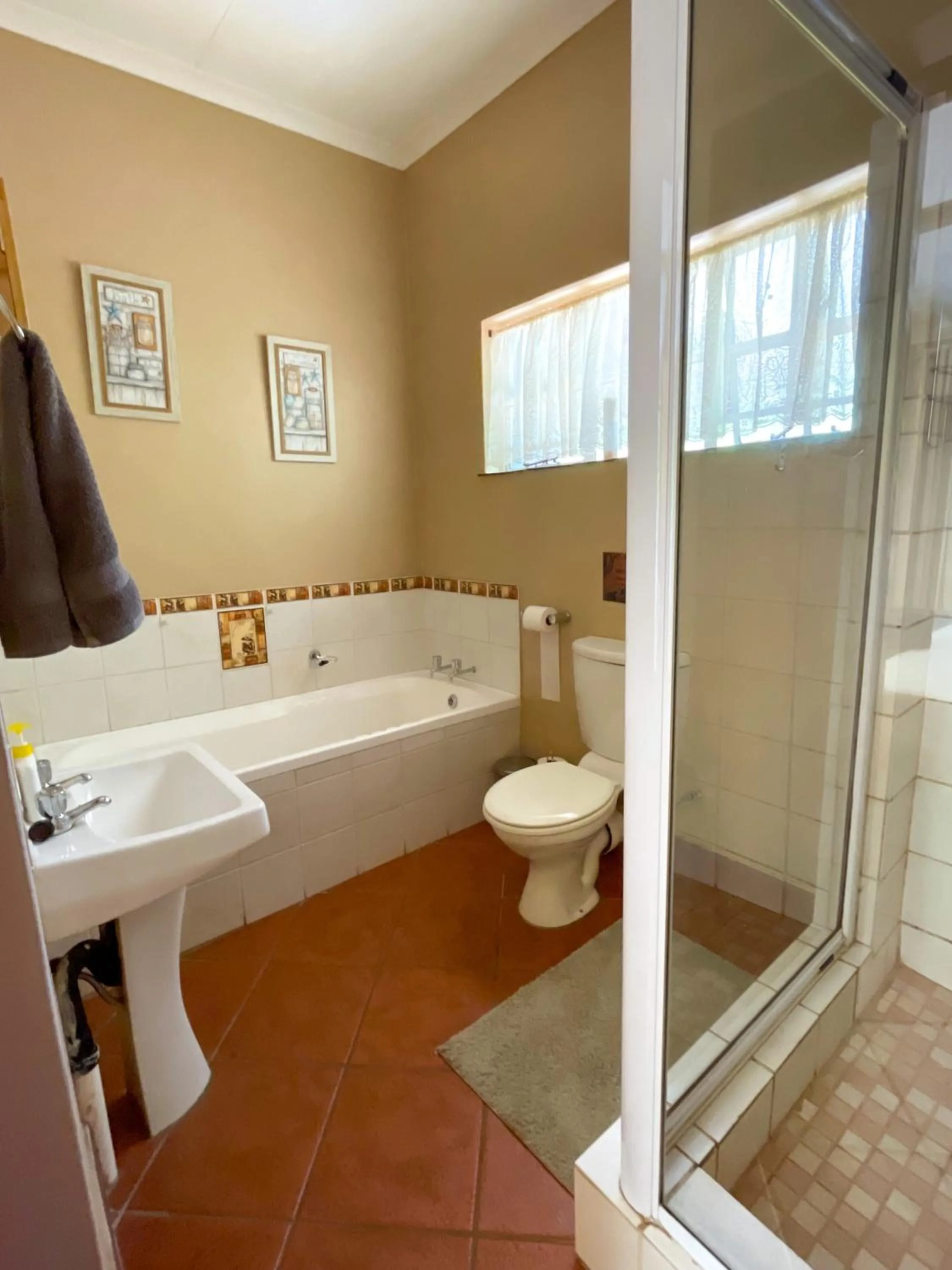 Bathroom in Kruger Park Hostel