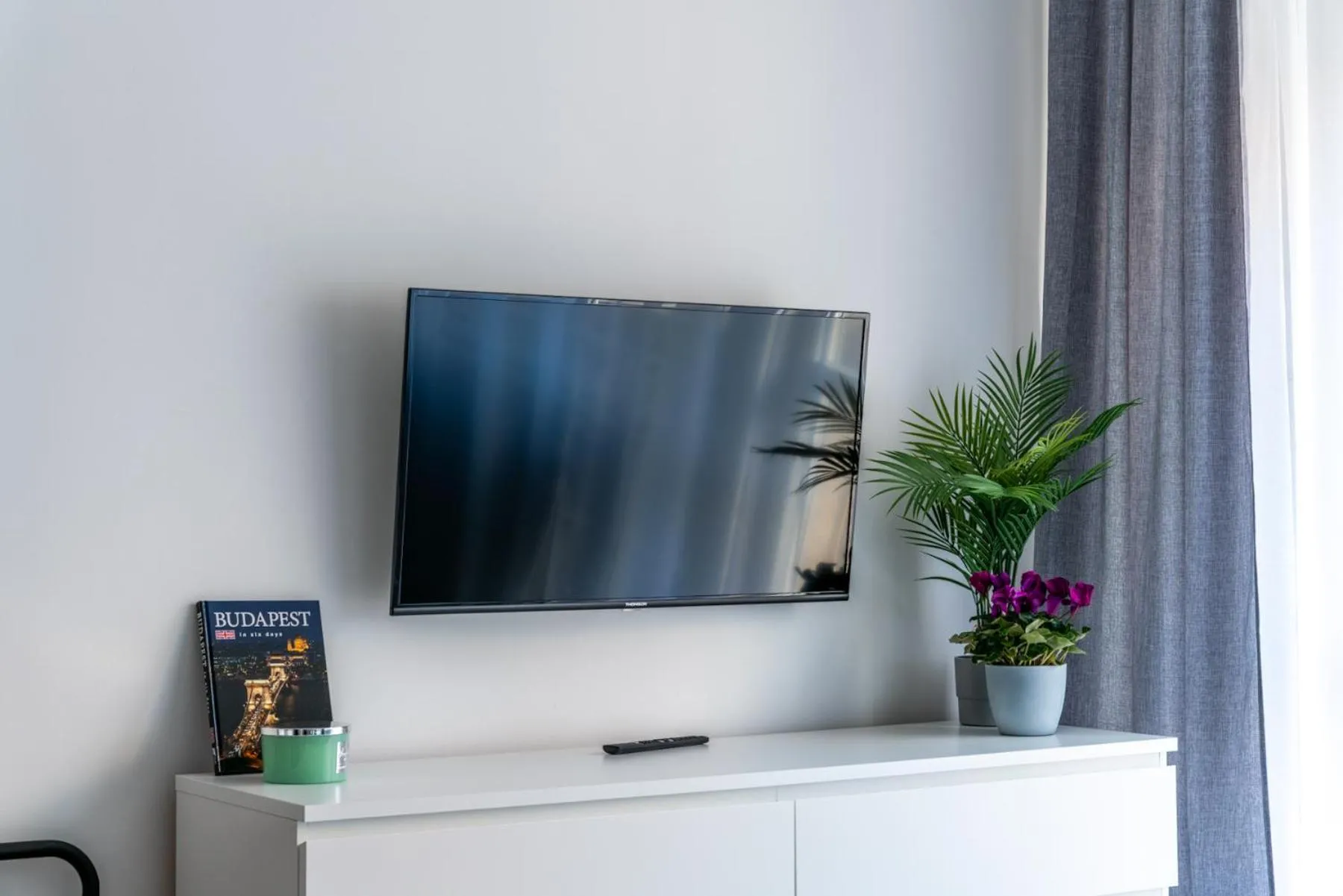 TV and multimedia in Home sweet Home
