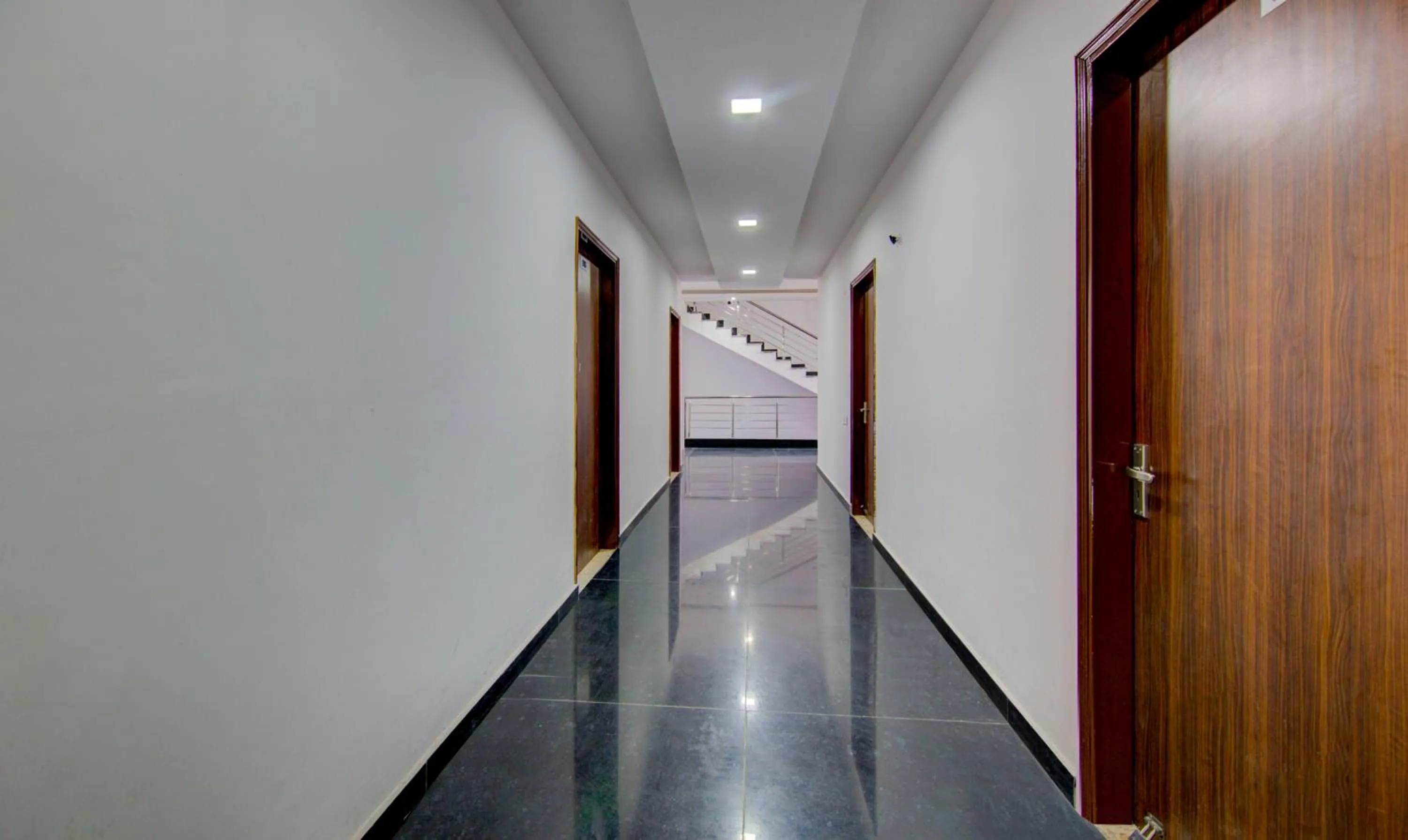 Lobby or reception in Treebo The King Mohali