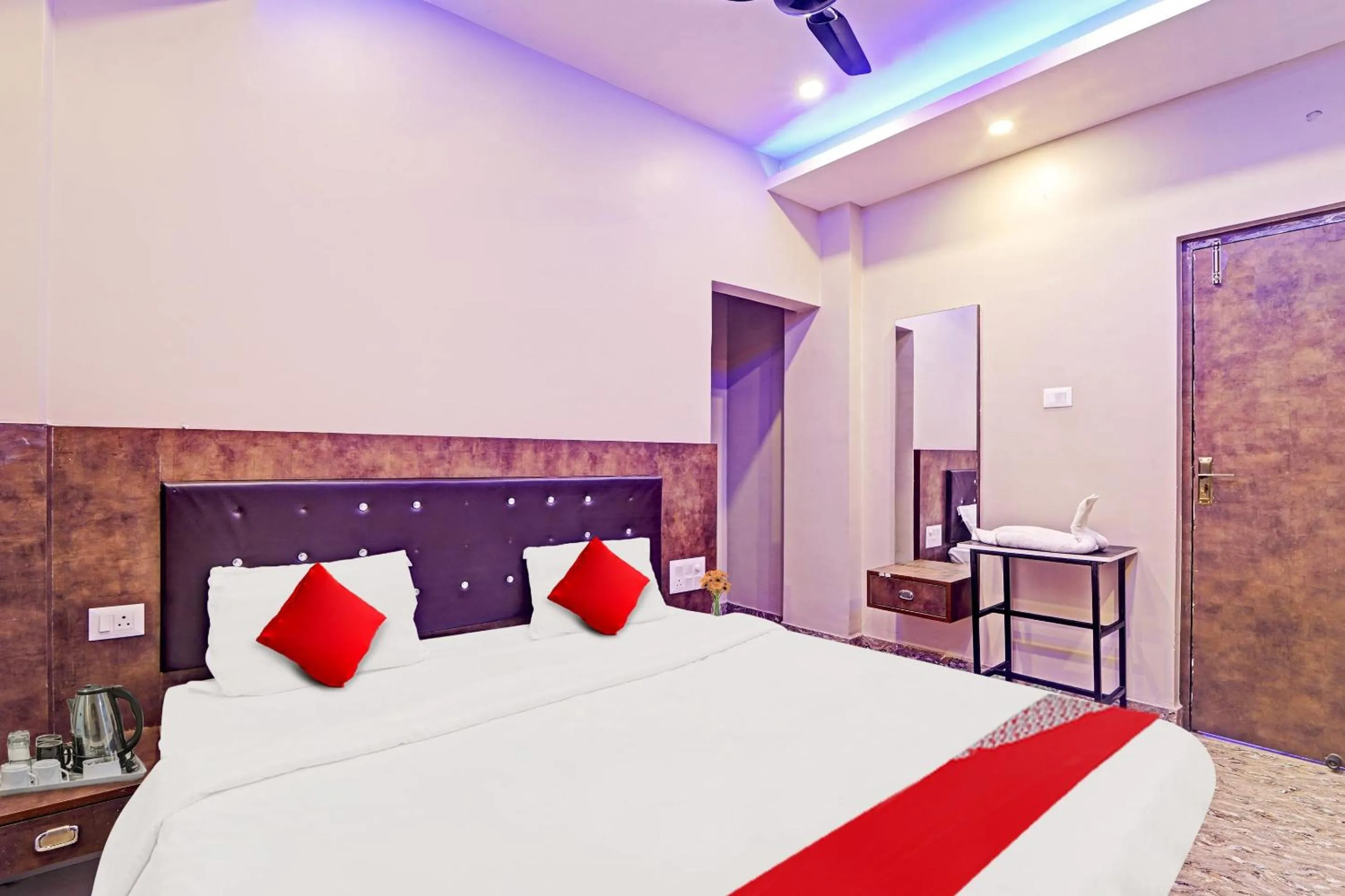 Bedroom in Hotel O Saharsh Hotel