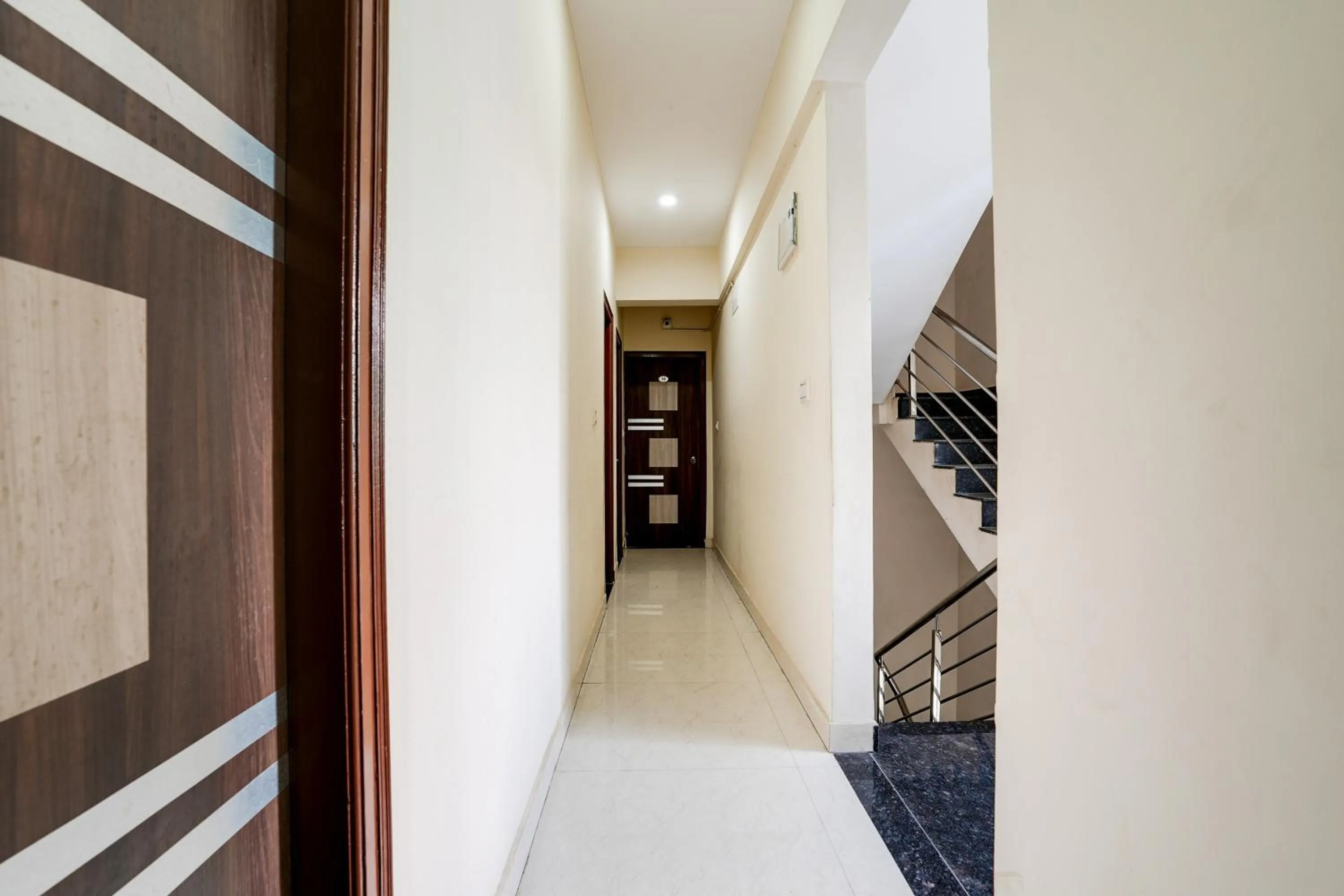 Lobby or reception in Hotel O Bangalore Near Reva Circle Formerly CKA Boarding