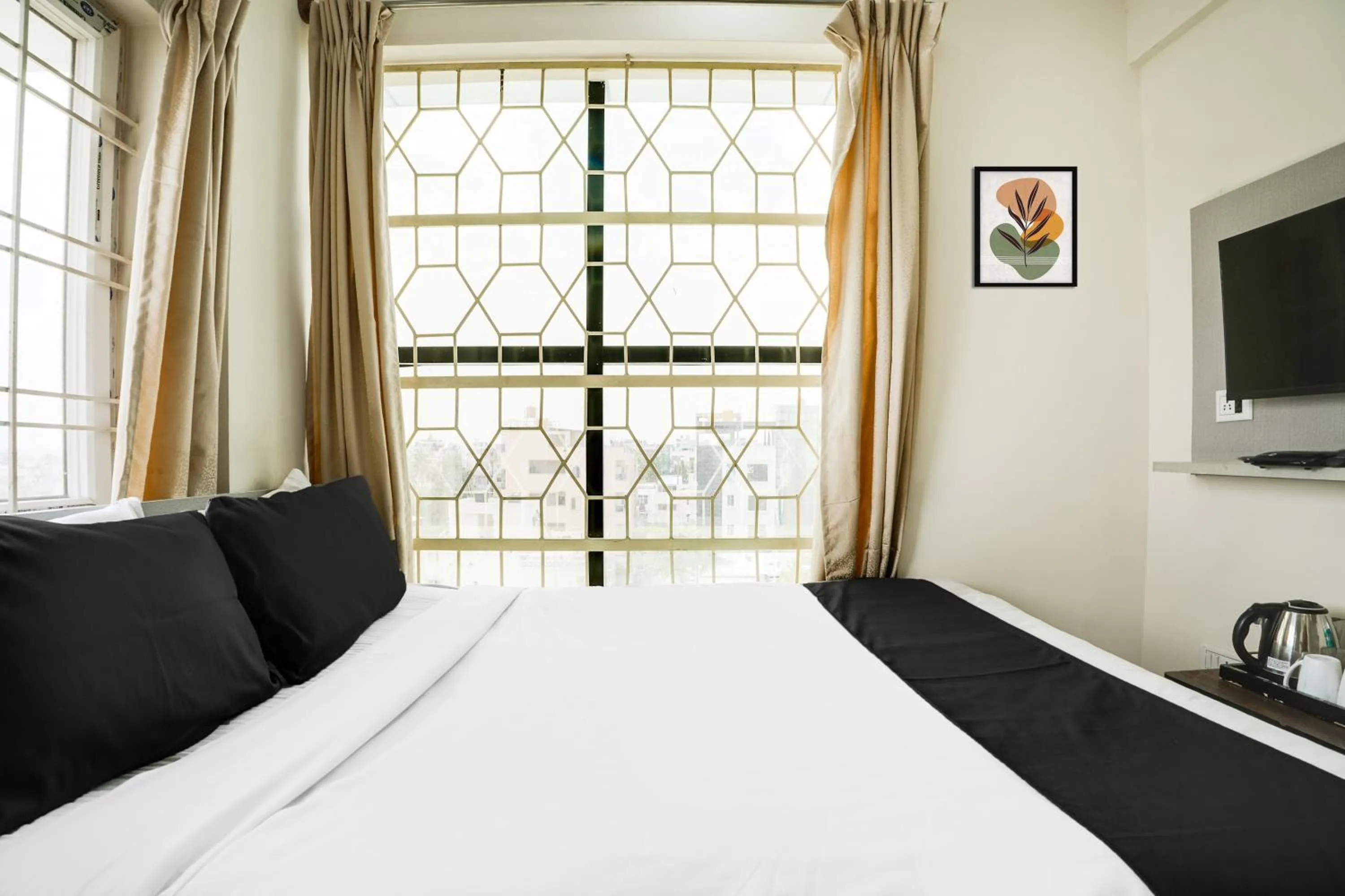 Bedroom, Bed in Hotel O Bangalore Near Reva Circle Formerly CKA Boarding