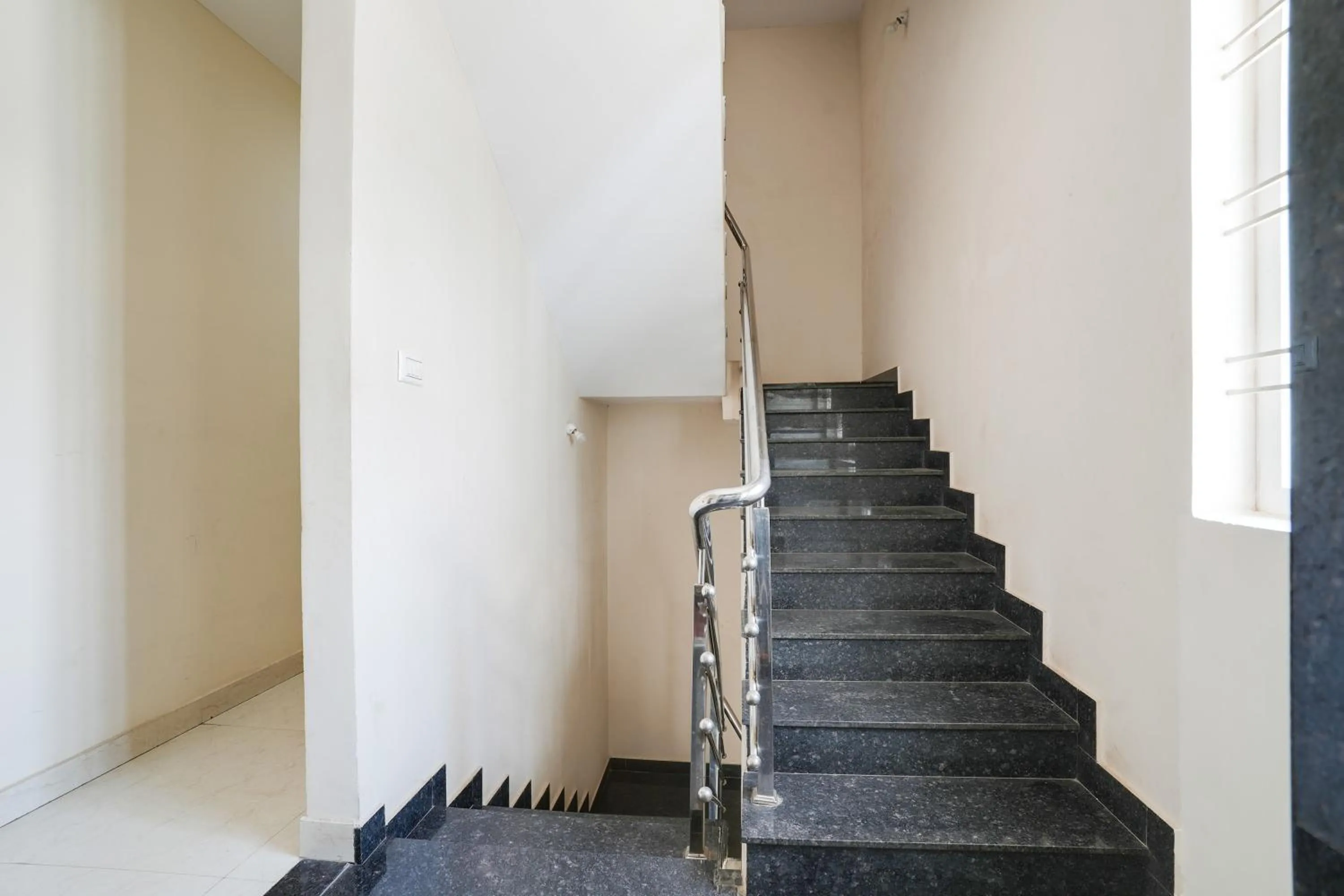 Lobby or reception in Hotel O Bangalore Near Reva Circle Formerly CKA Boarding