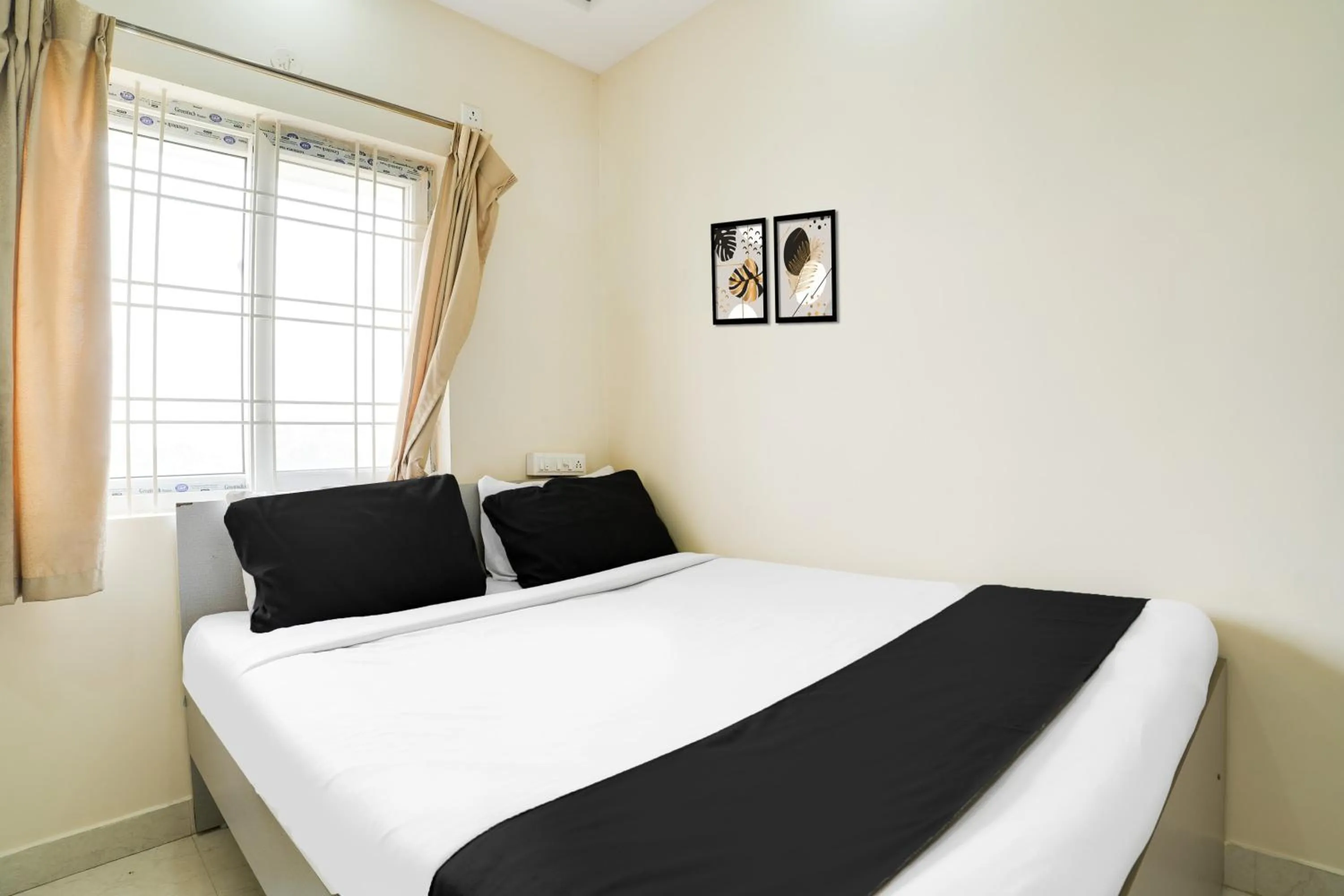 Bedroom, Bed in Hotel O Bangalore Near Reva Circle Formerly CKA Boarding