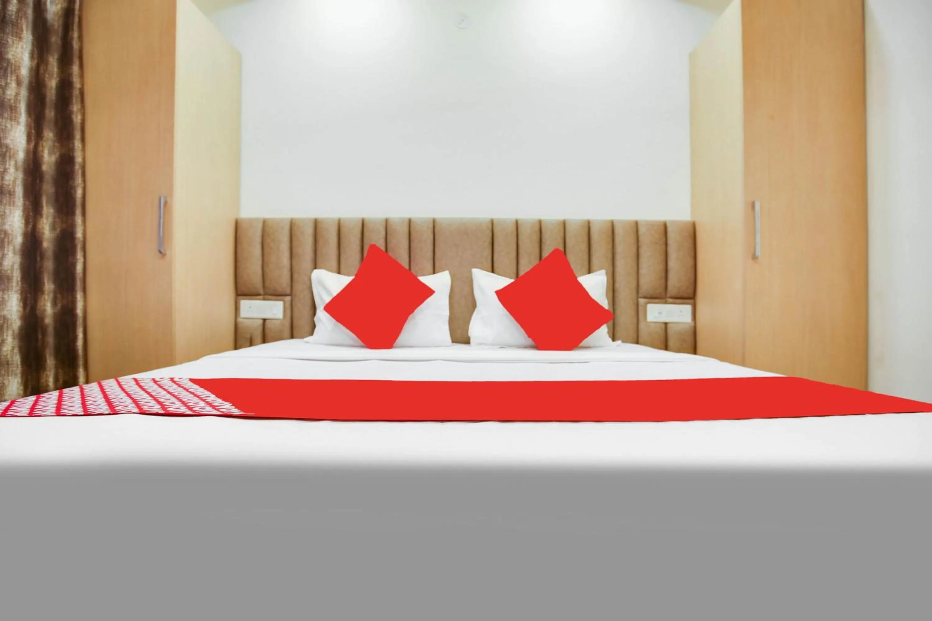 Bedroom, Bed in Hotel O Dhruva Residency