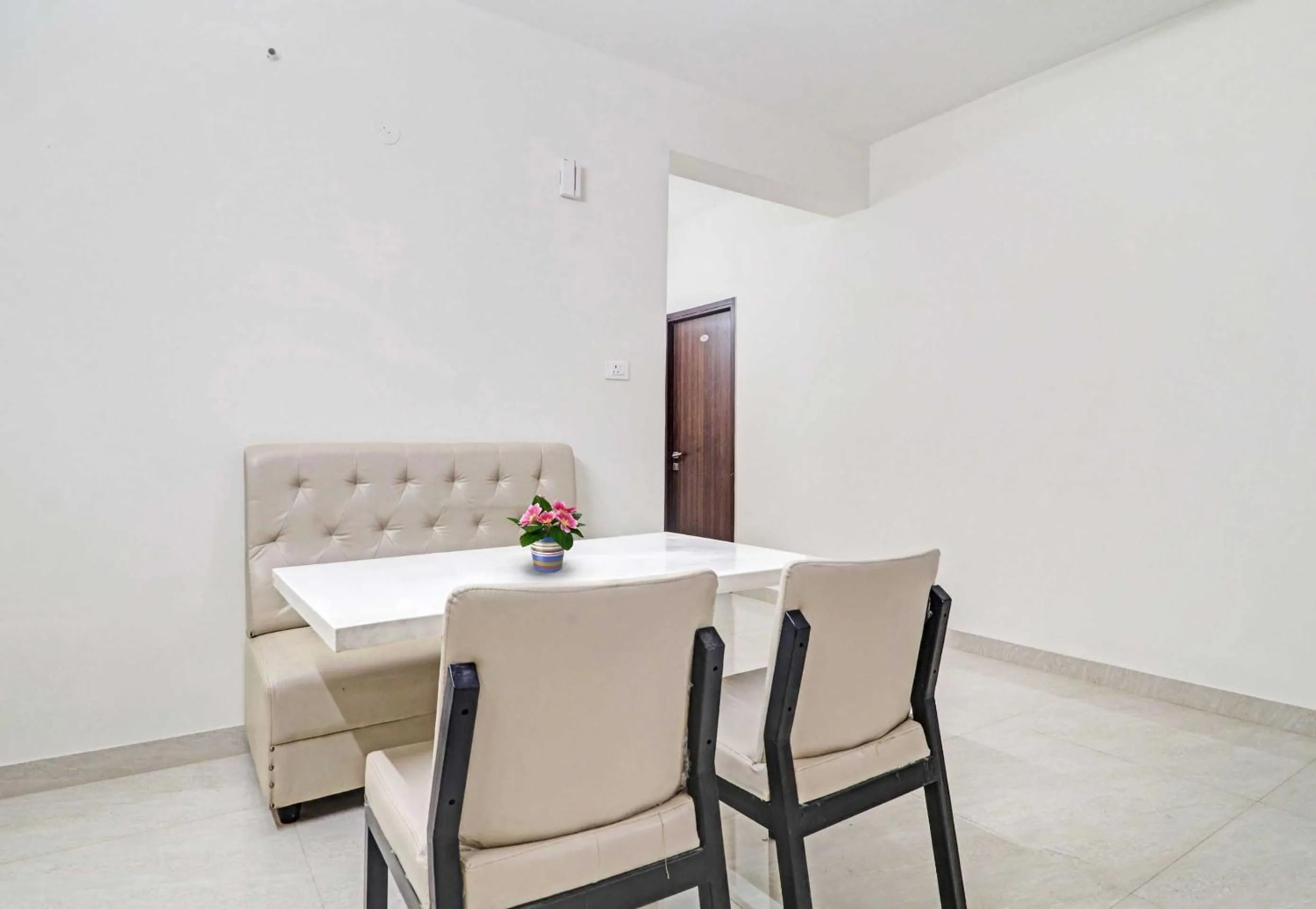 Bedroom in Super Hotel O Qualia Nallagandla