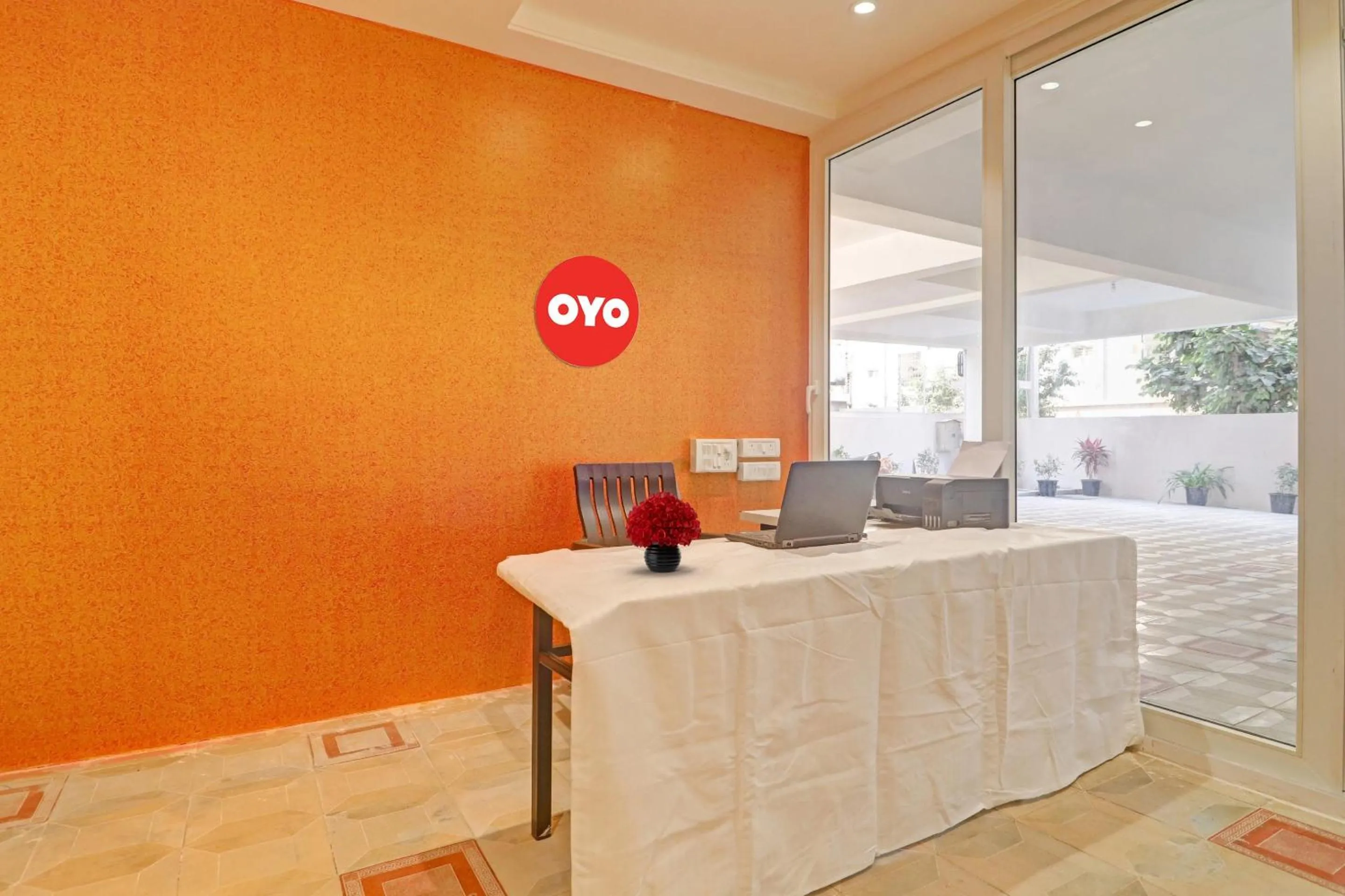 Lobby or reception in Super Hotel O Qualia Nallagandla