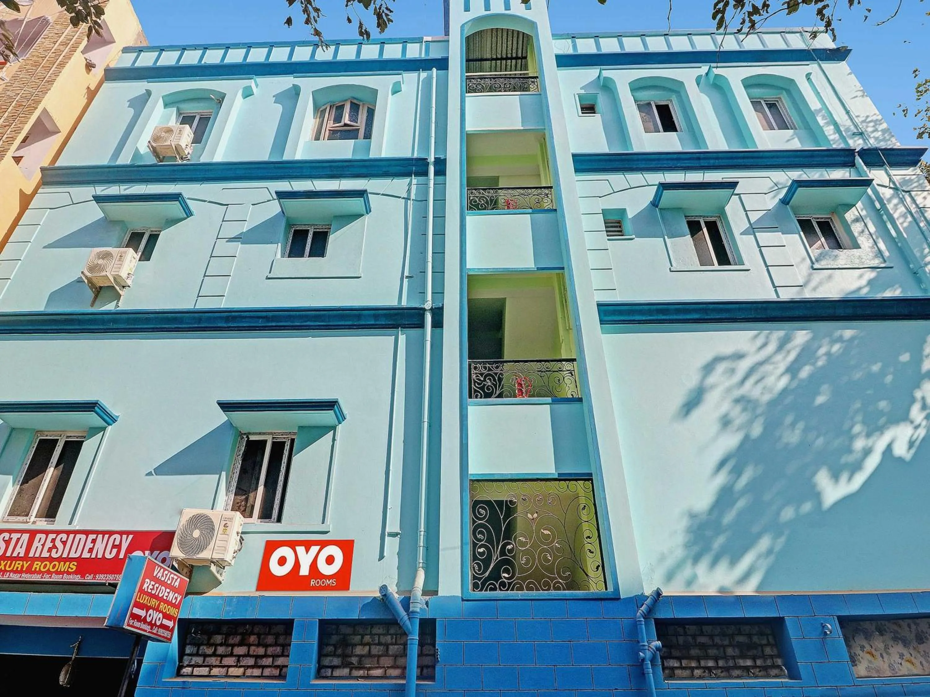 Facade/entrance in Hotel O Vasista Residency