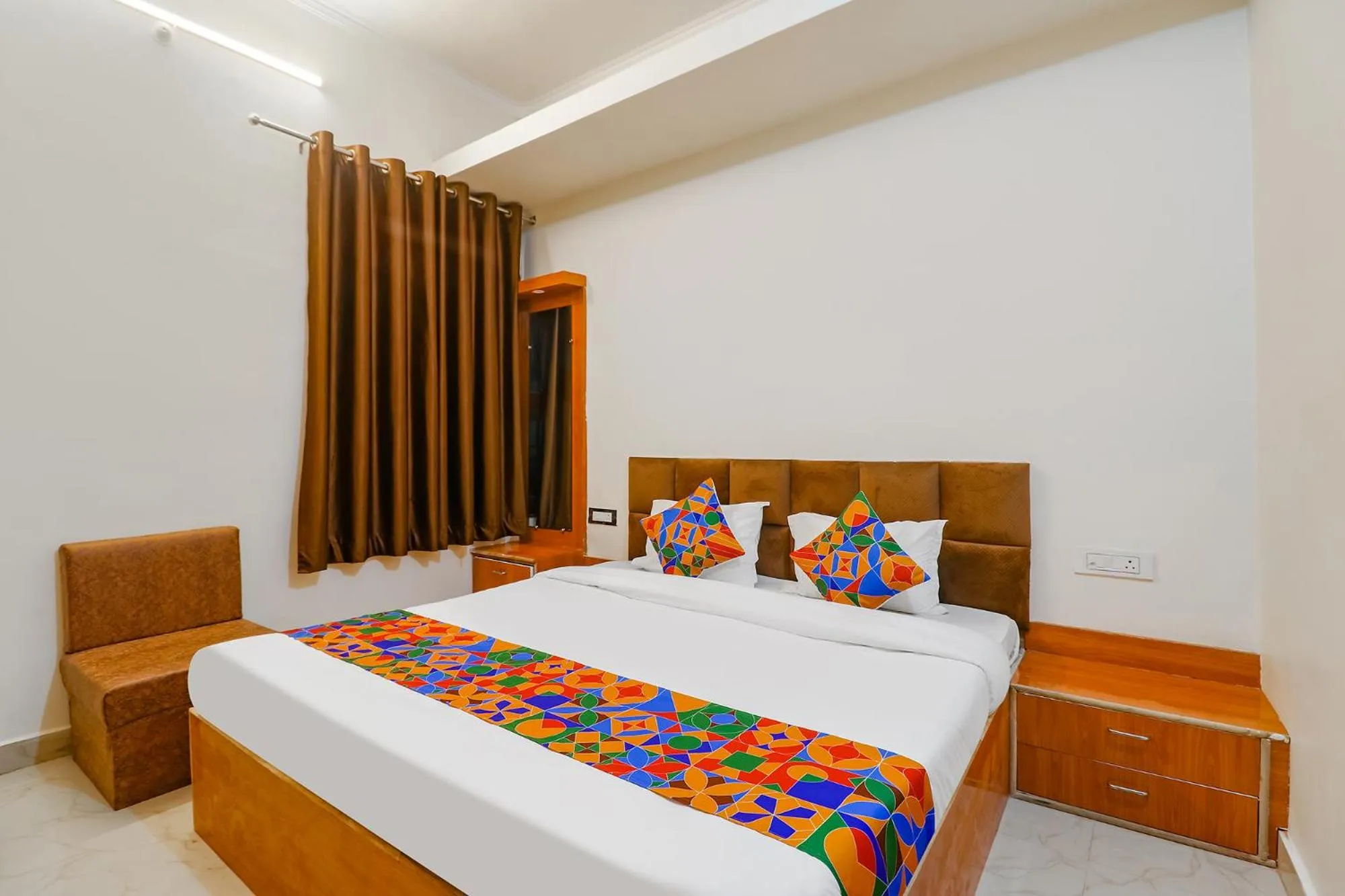 Bed in FabHotel Royal Vilas