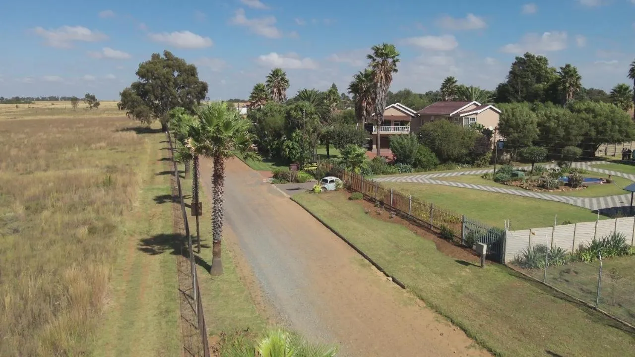 Street view in La Maison on Vaal Bed and Breakfast