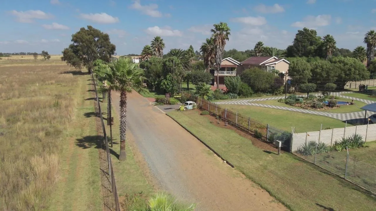 Street view in La Maison on Vaal Bed and Breakfast