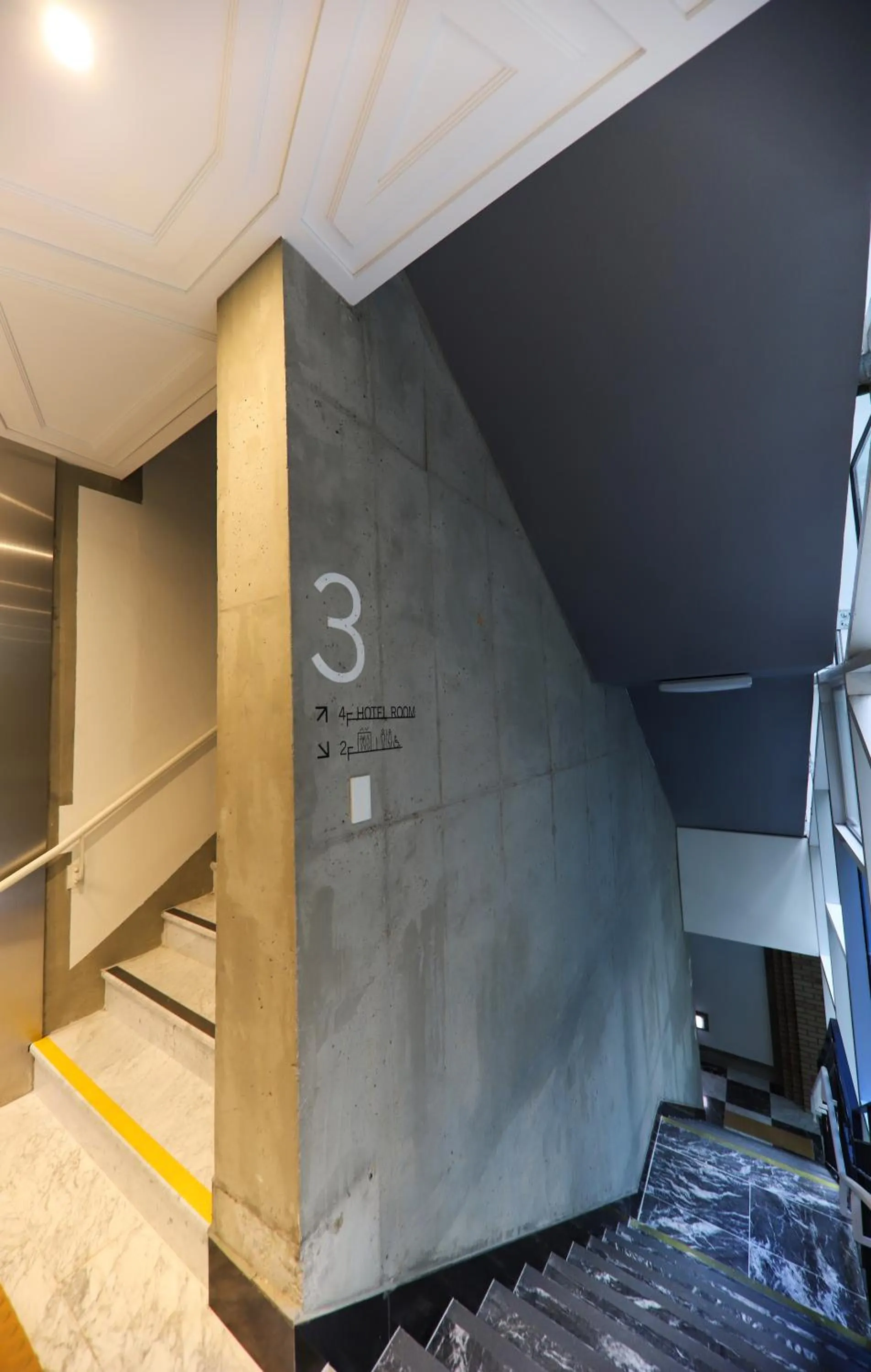 Bed in LE SEOUL HOTEL