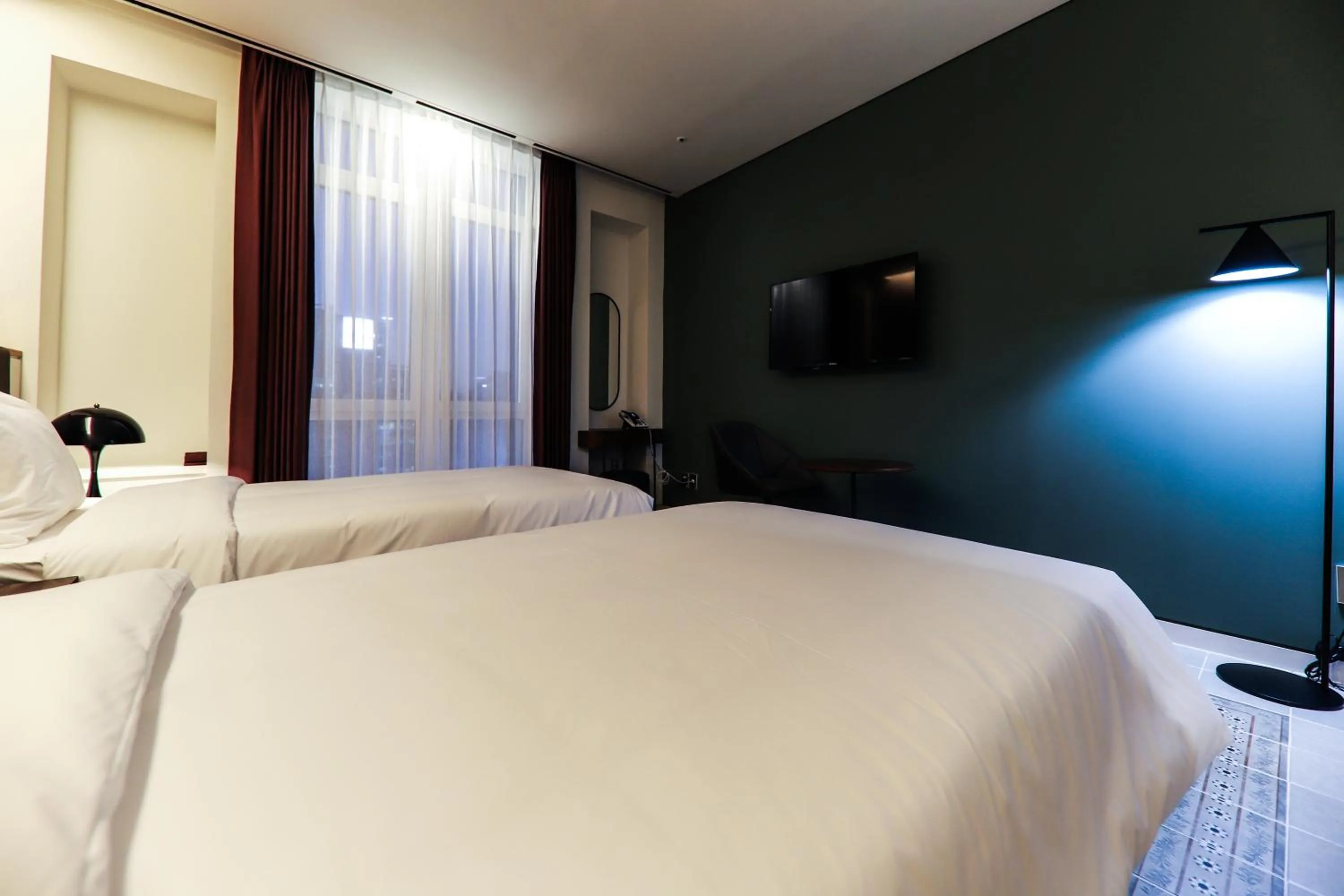 Bed in LE SEOUL HOTEL