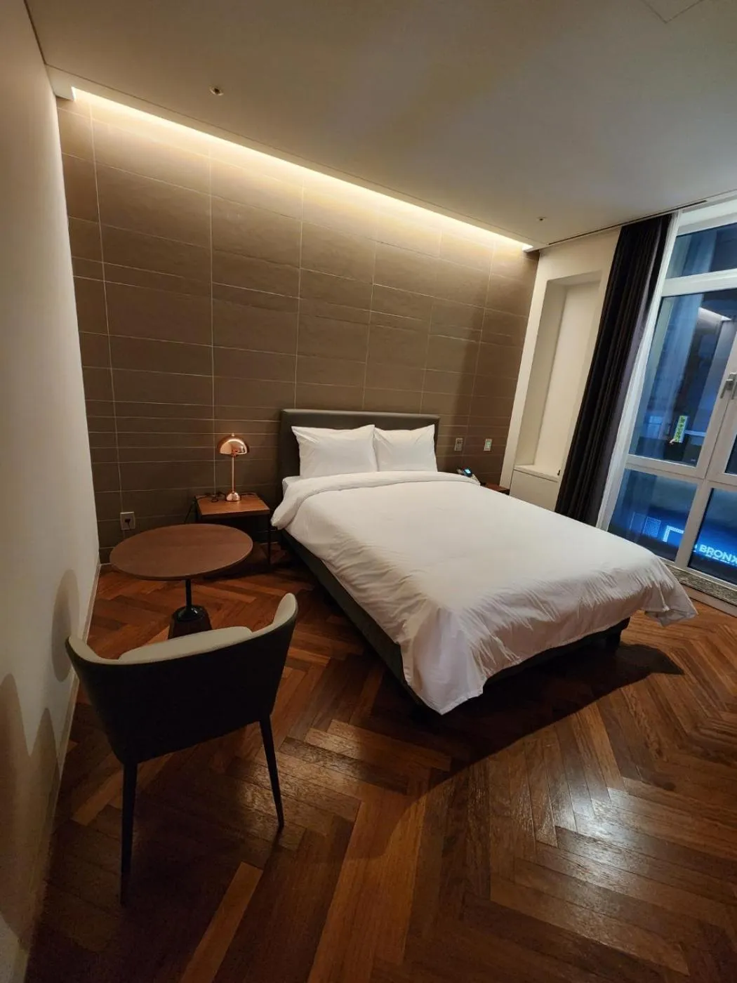 Bed in LE SEOUL HOTEL