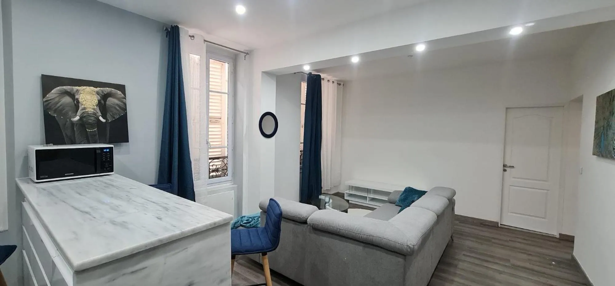 Appartement très lumineux porte de Saint-Cloud - F3 avec suite parentale
