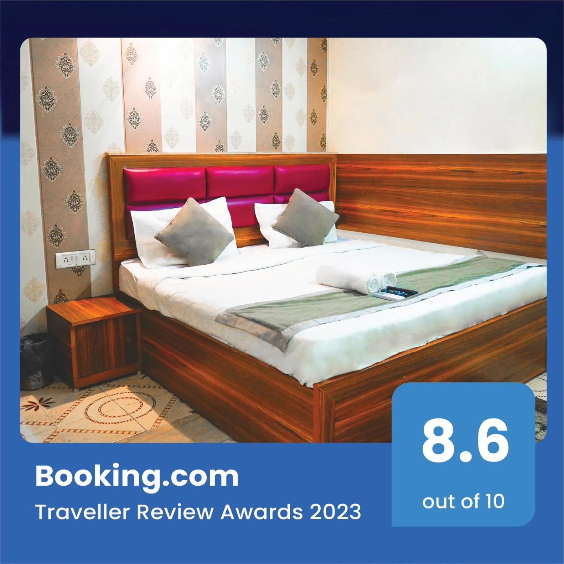 Bed in Hotel Quadis - Noida sec 15