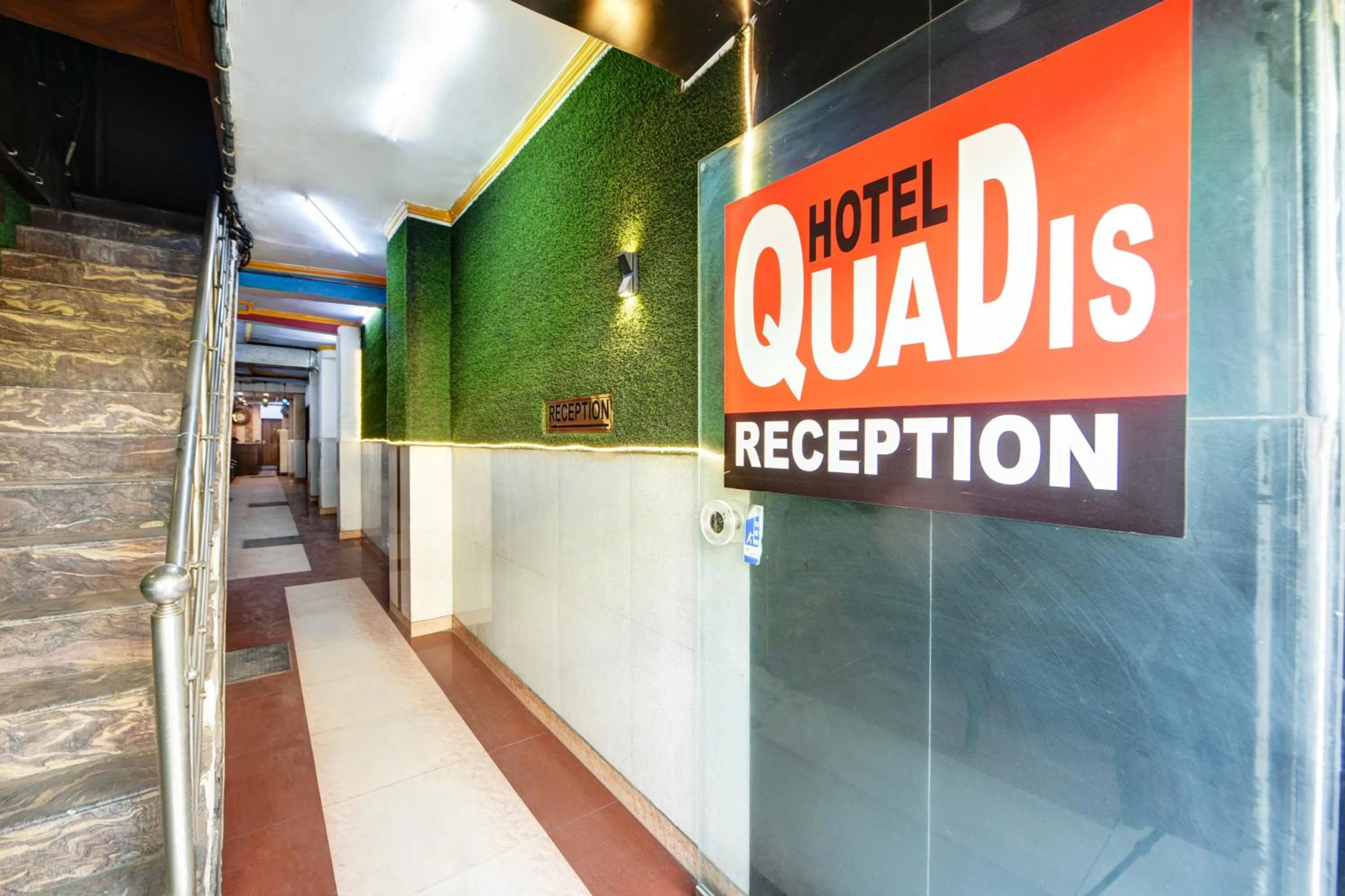 Hotel Quadis - Noida sec 15