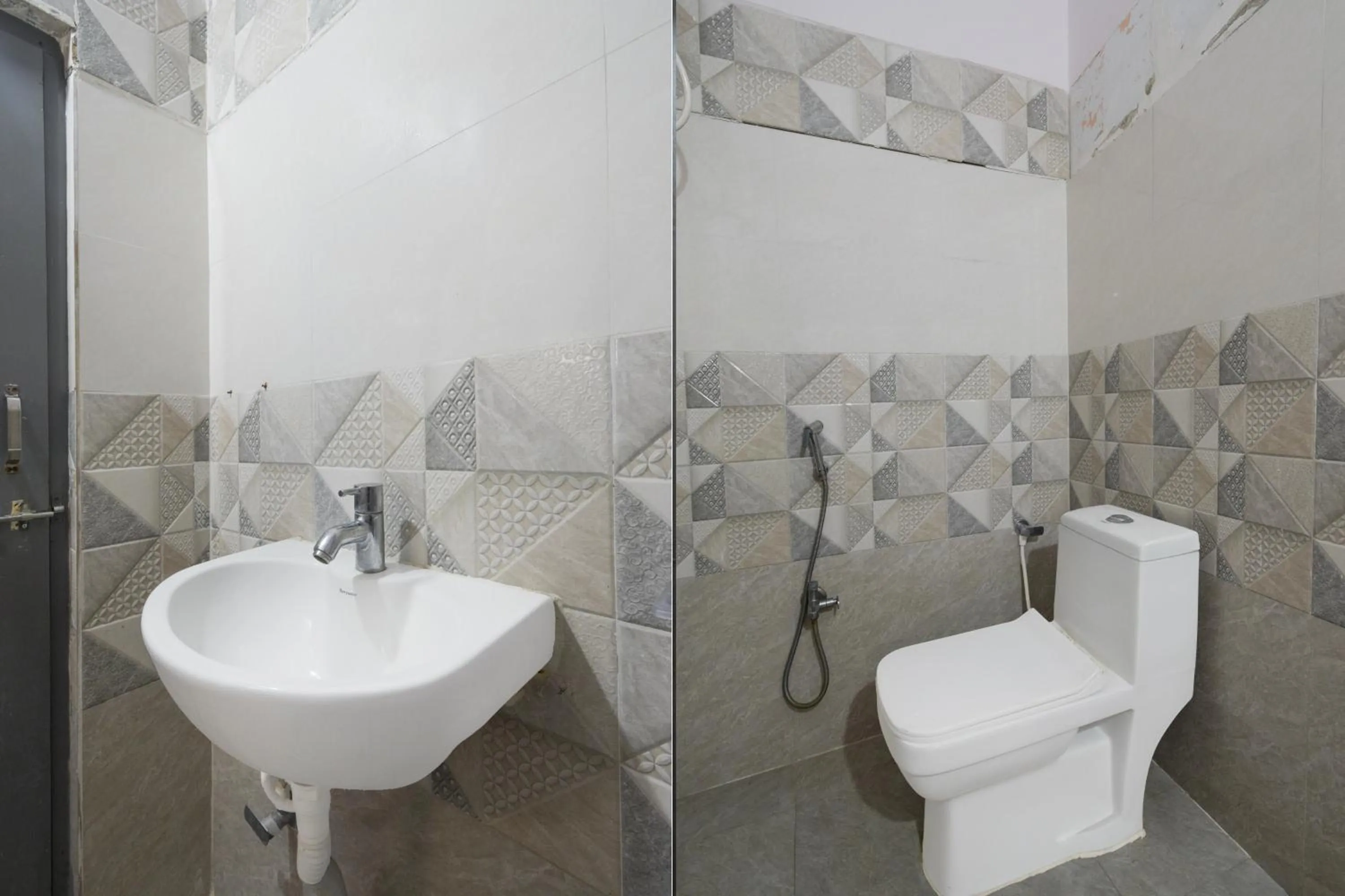 Bathroom in Super Collection O Karmanghat Bus Terminal Hyderabad Formerly Hotel Chirag Stays