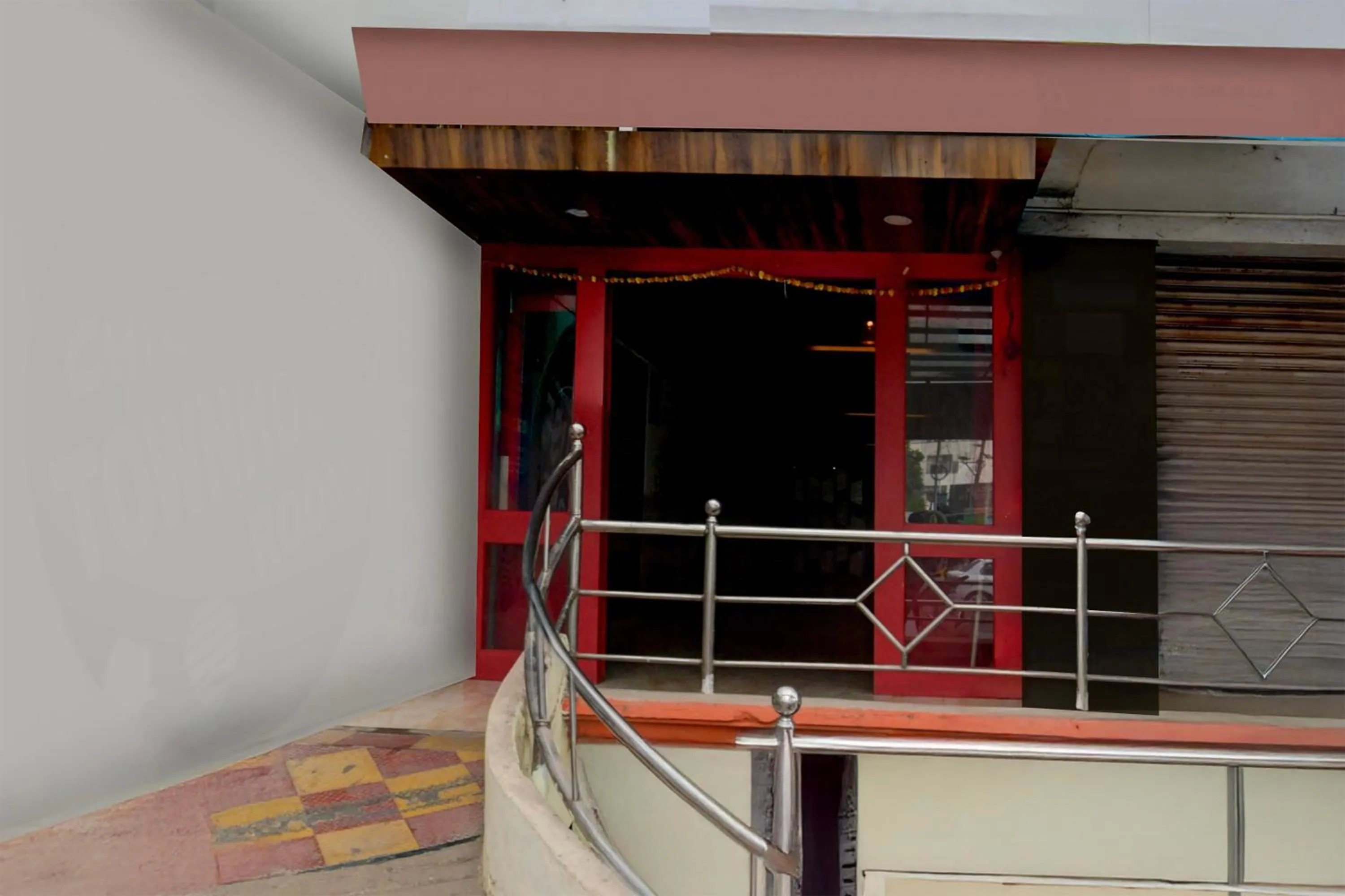 Facade/entrance in Super Collection O Karmanghat Bus Terminal Hyderabad Formerly Hotel Chirag Stays