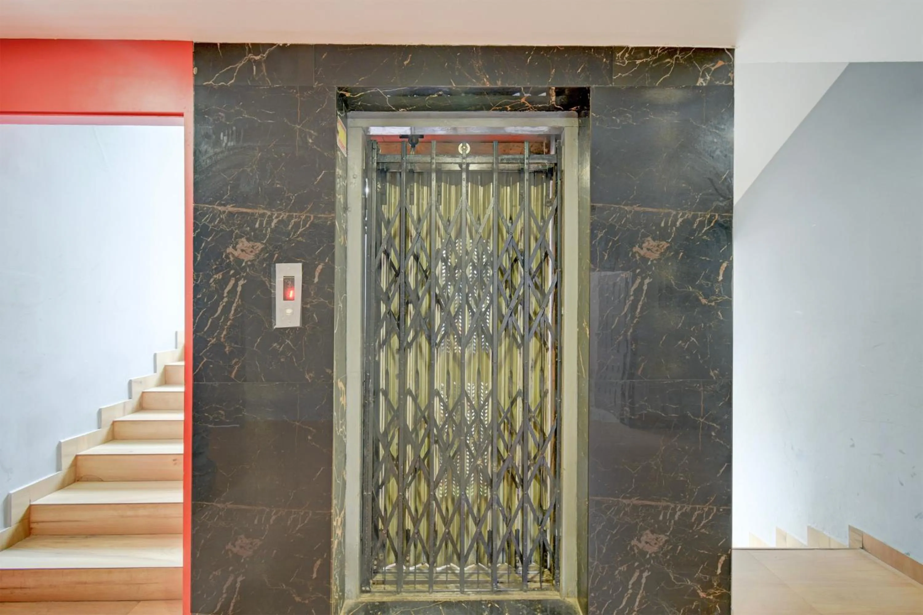 Lobby or reception in Super Collection O Karmanghat Bus Terminal Hyderabad Formerly Hotel Chirag Stays